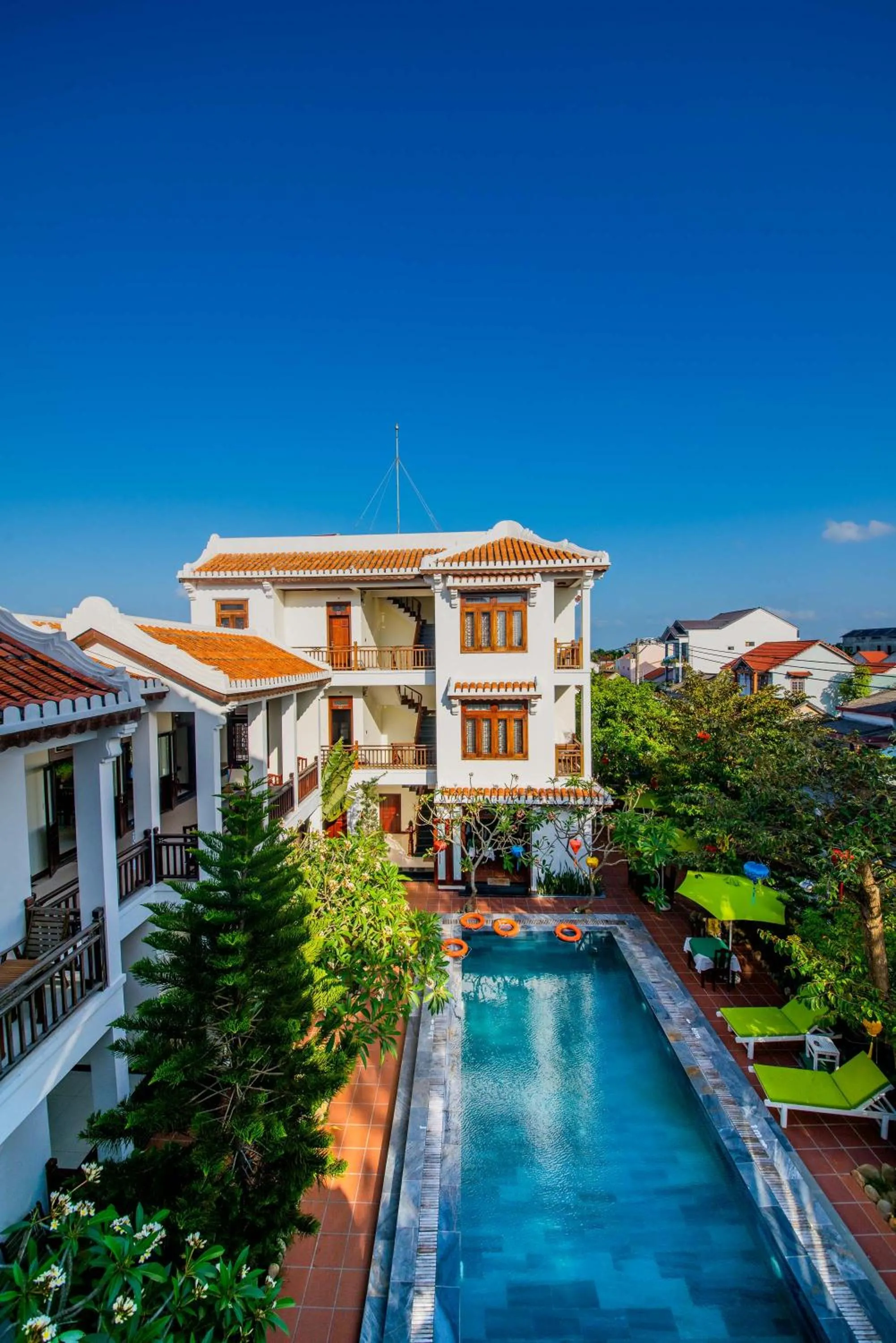 Property building in Green Hill Villa