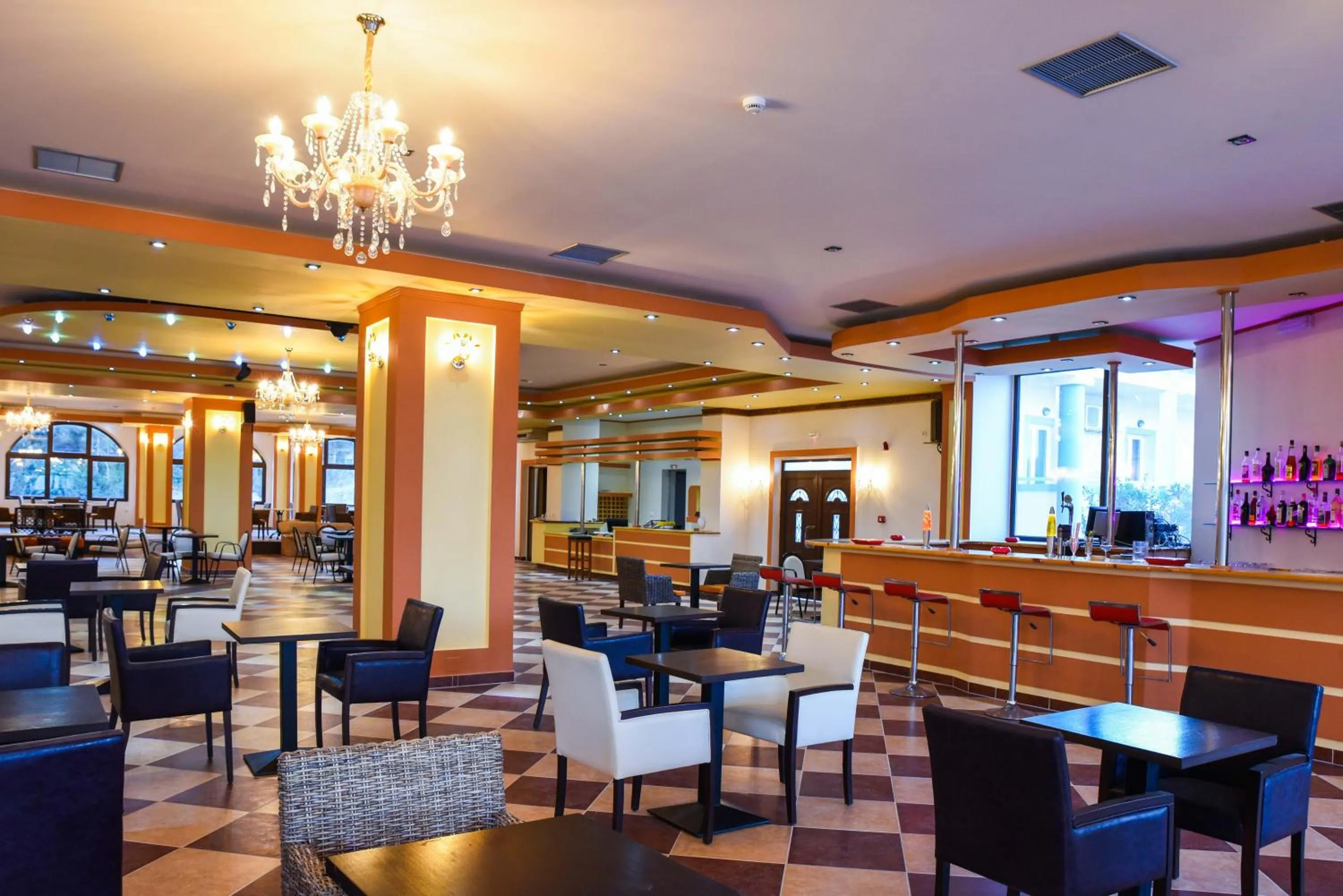 Communal lounge/ TV room in Chrysoula Hotel