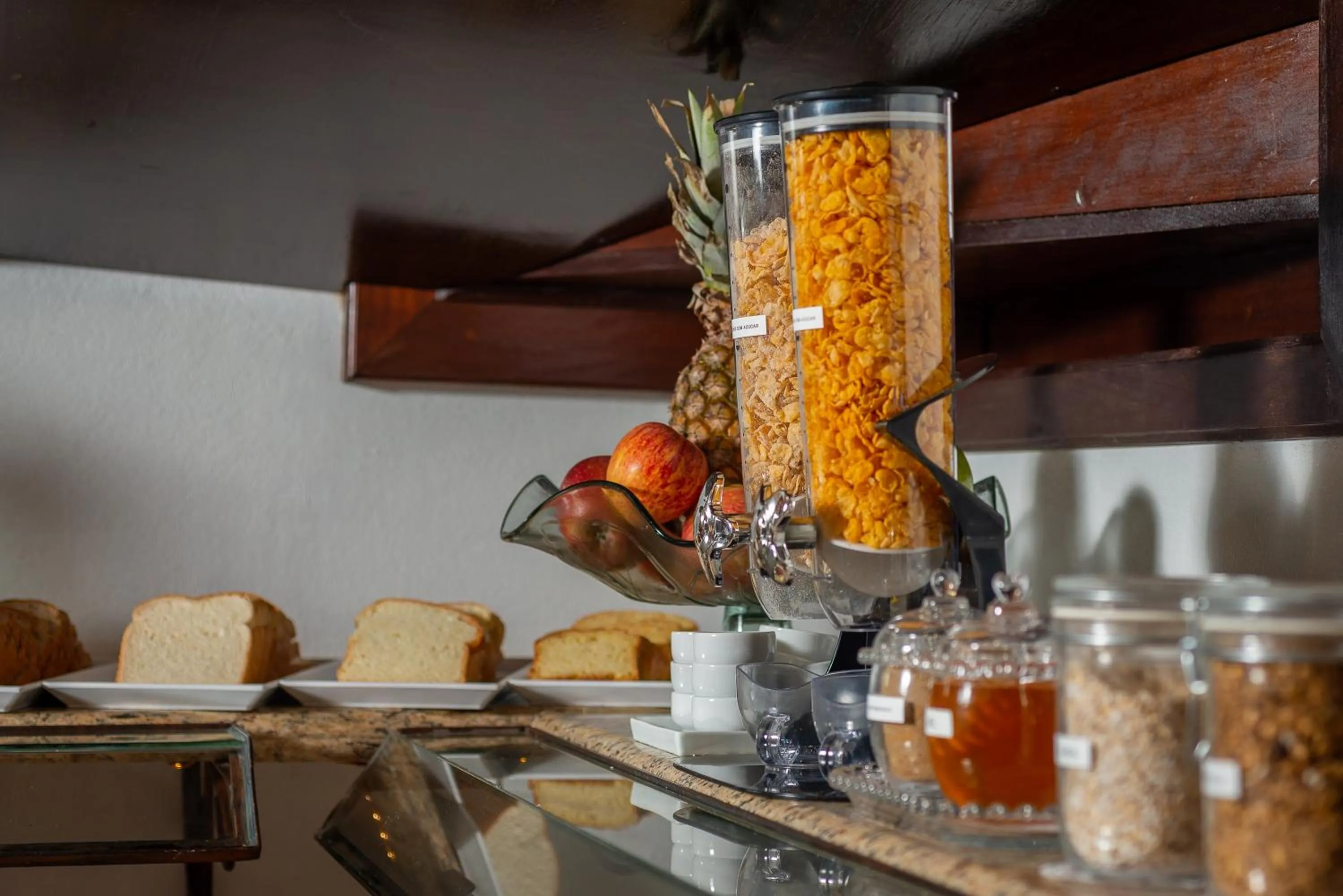 Food and drinks in Pousada Monte Felice Recanto da Lua