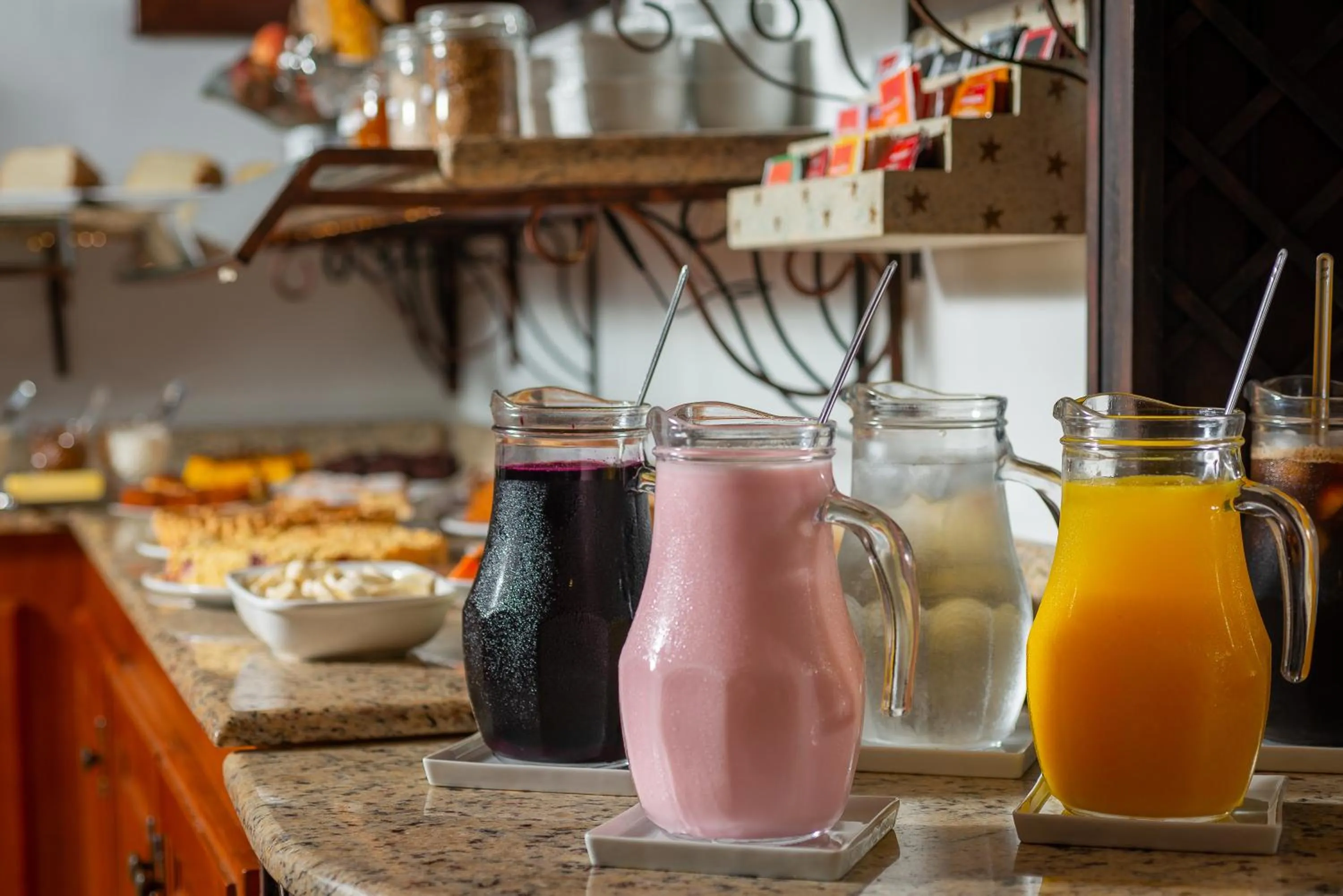 Food and drinks in Pousada Monte Felice Recanto da Lua