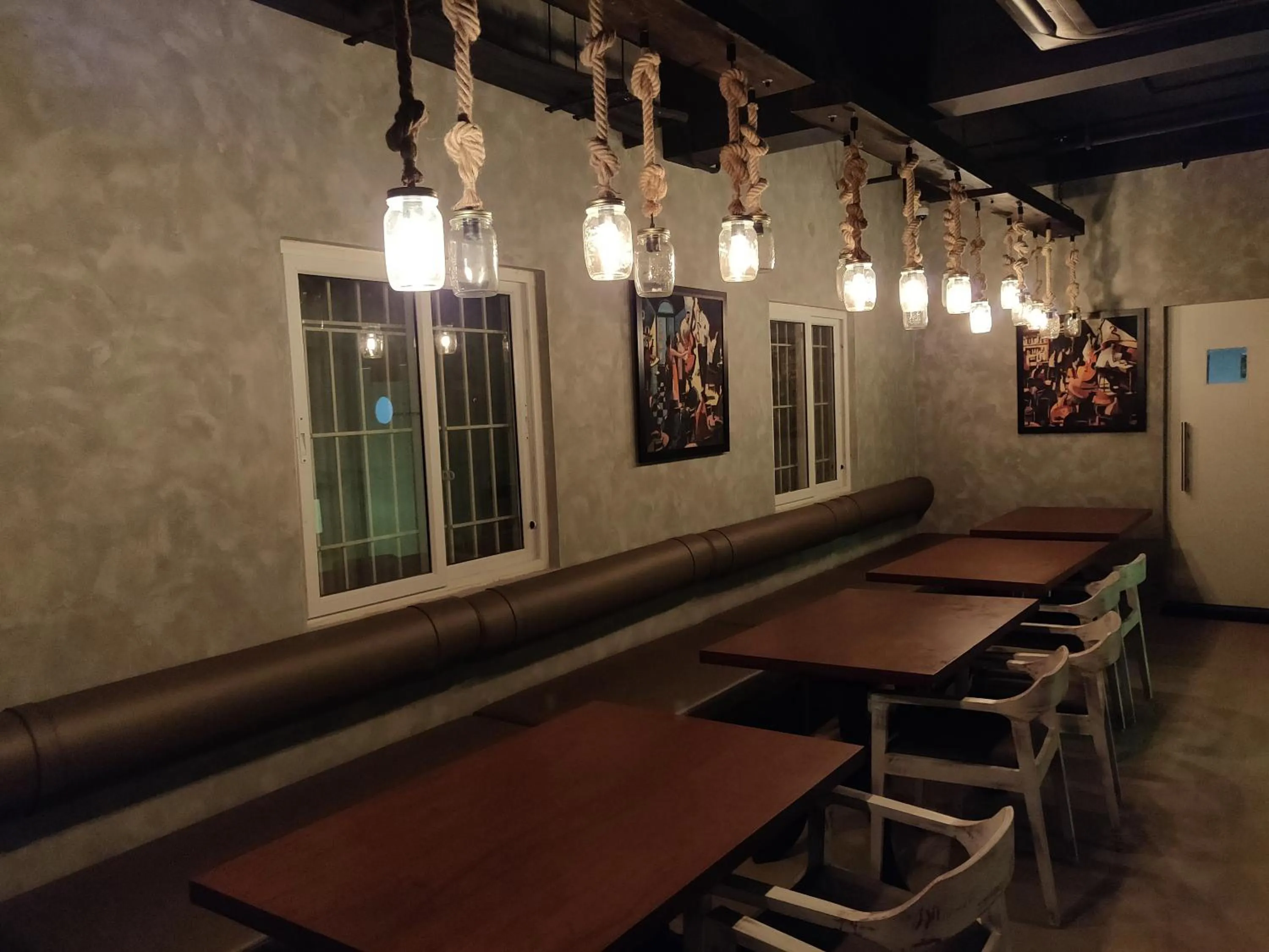 Restaurant/places to eat in The Bull Boutique Hotel