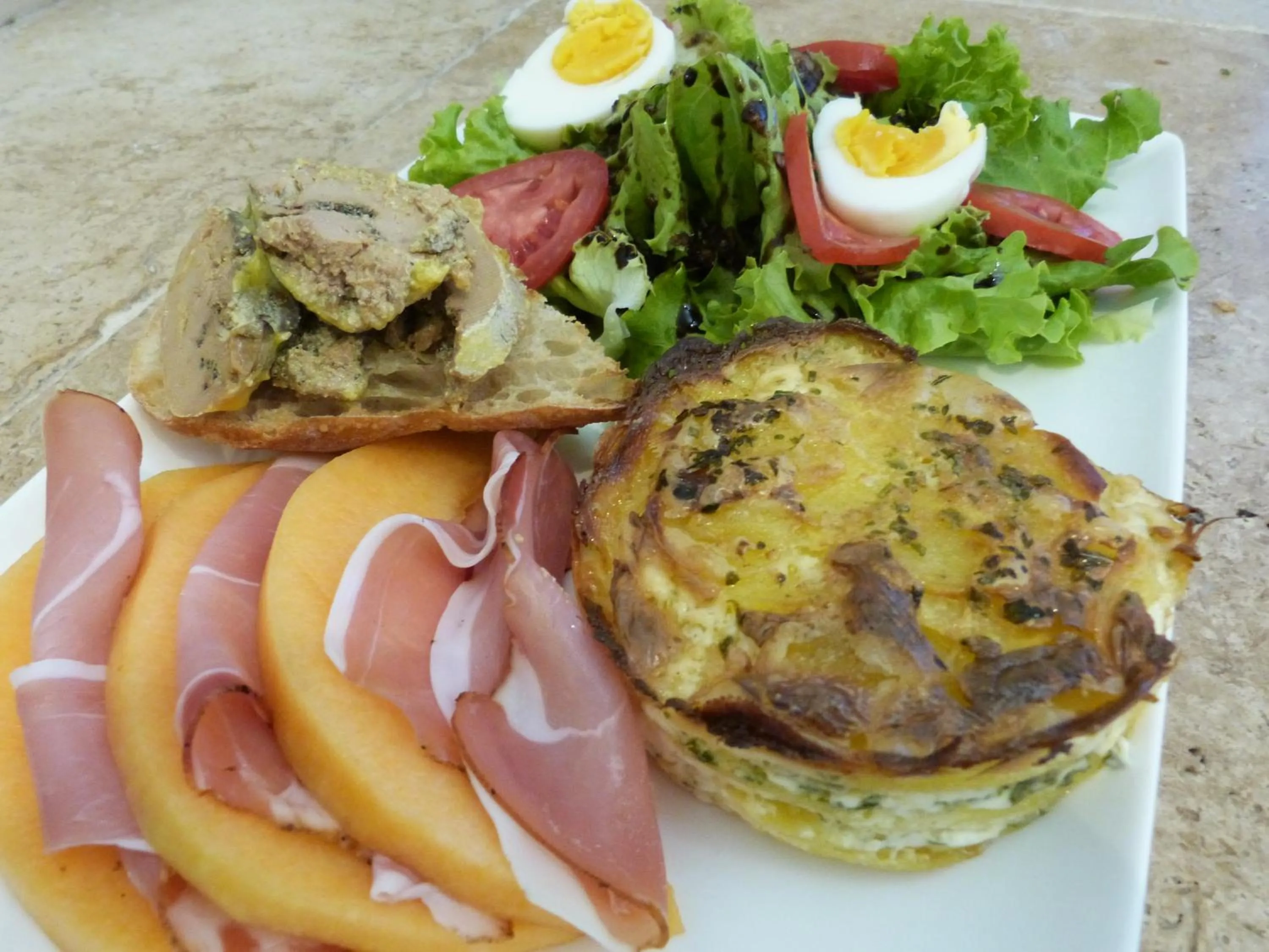 Food close-up in Chambres d'hotes Le Plassalou