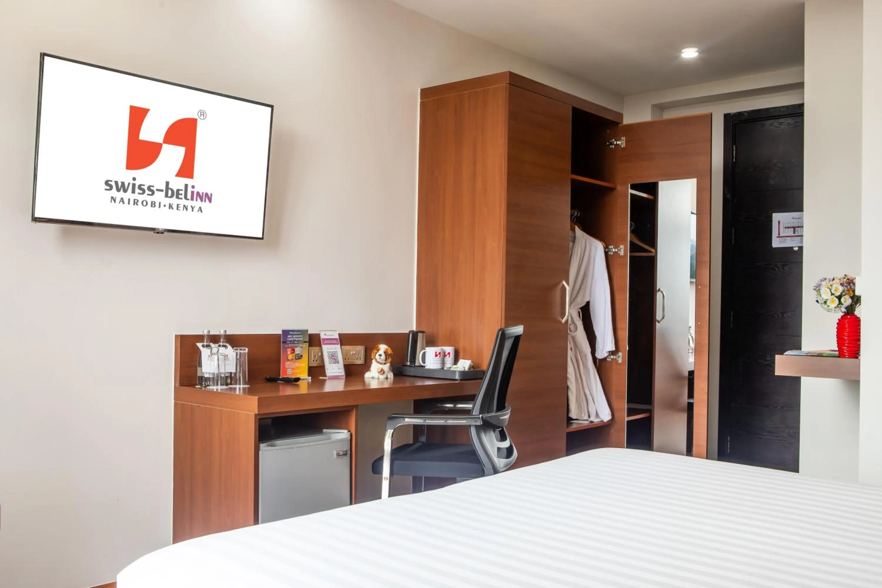 TV and multimedia, Bed in Swiss-Belinn Nairobi