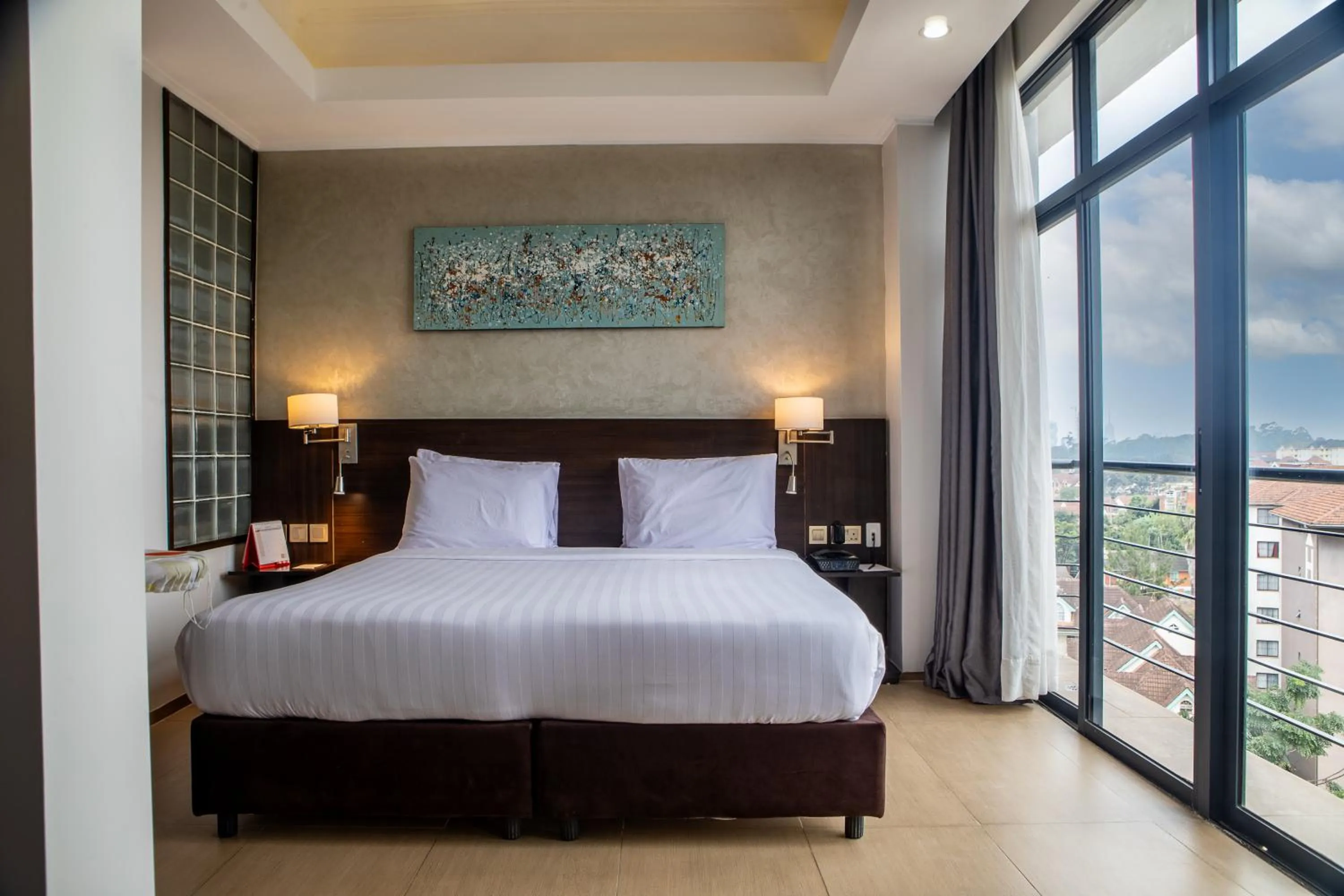 Bed in Swiss-Belinn Nairobi