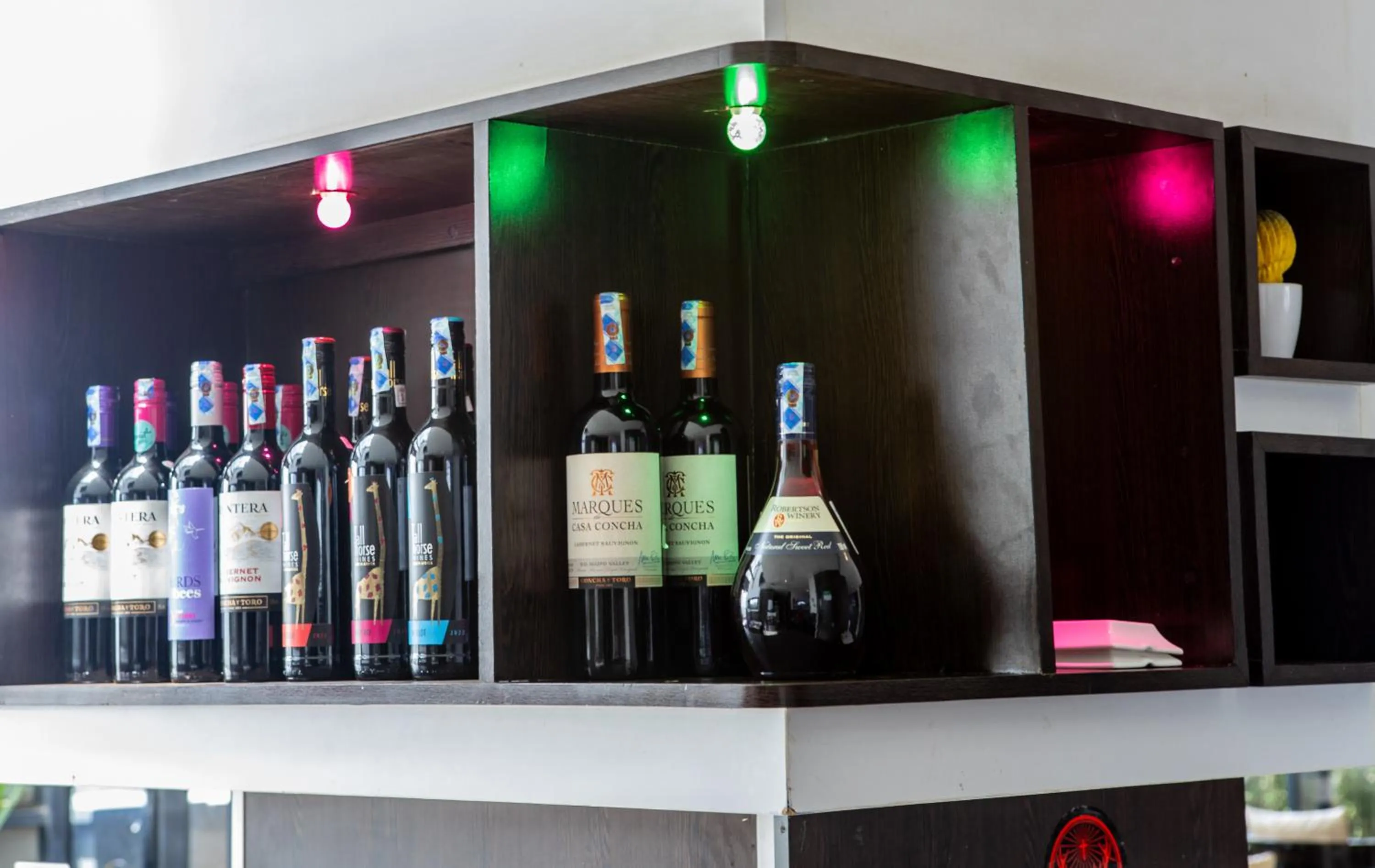 Lounge or bar in Swiss-Belinn Nairobi
