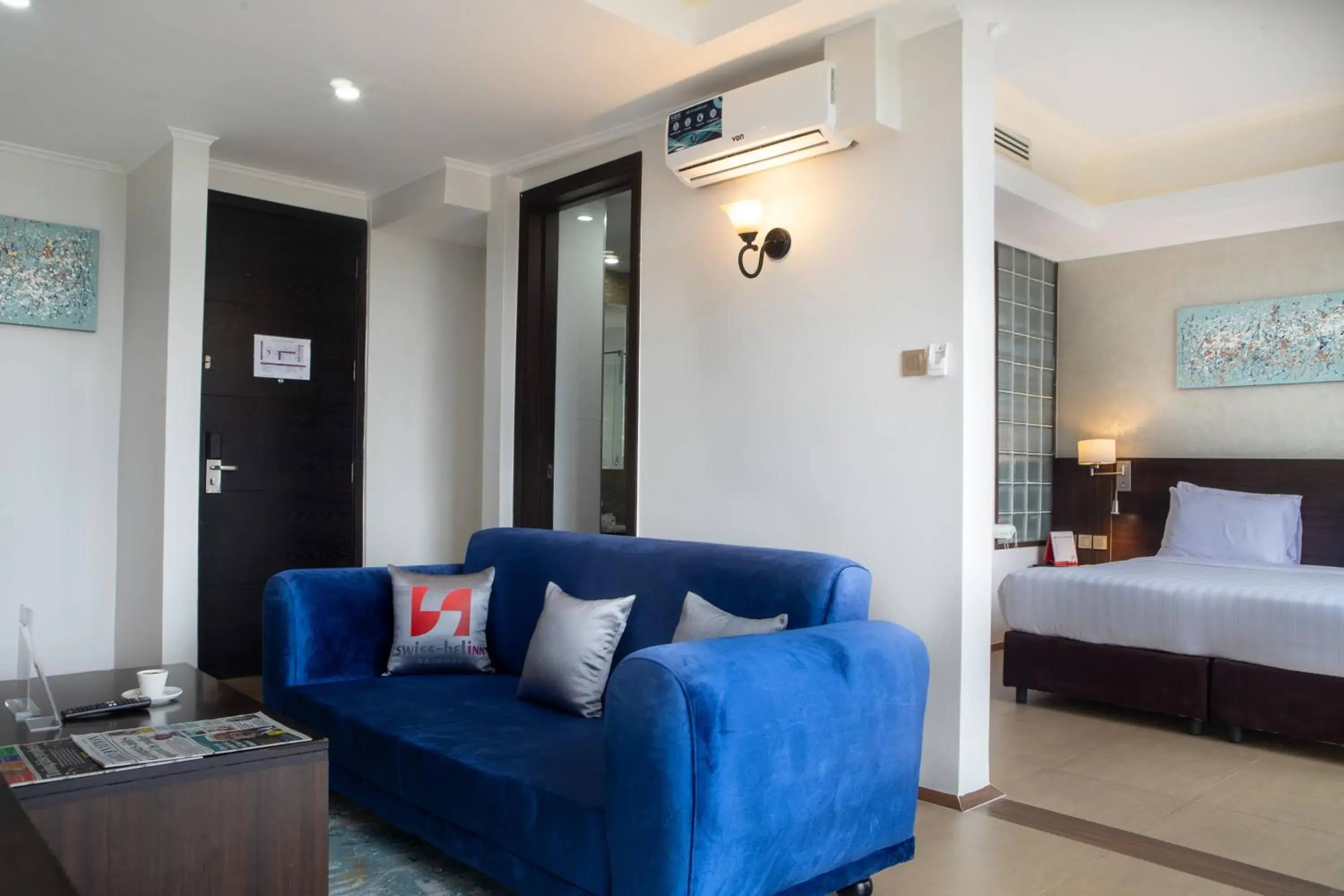 Executive Suite - single occupancy in The Emory Hotel Executive Suite - single occupancy in The Emory Hotel