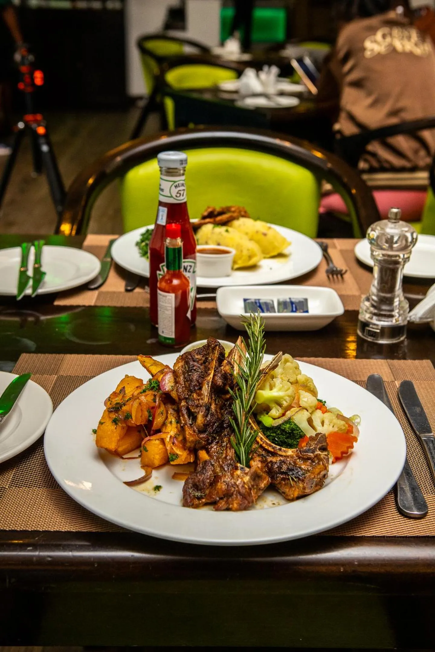 Restaurant/places to eat in Swiss-Belinn Nairobi