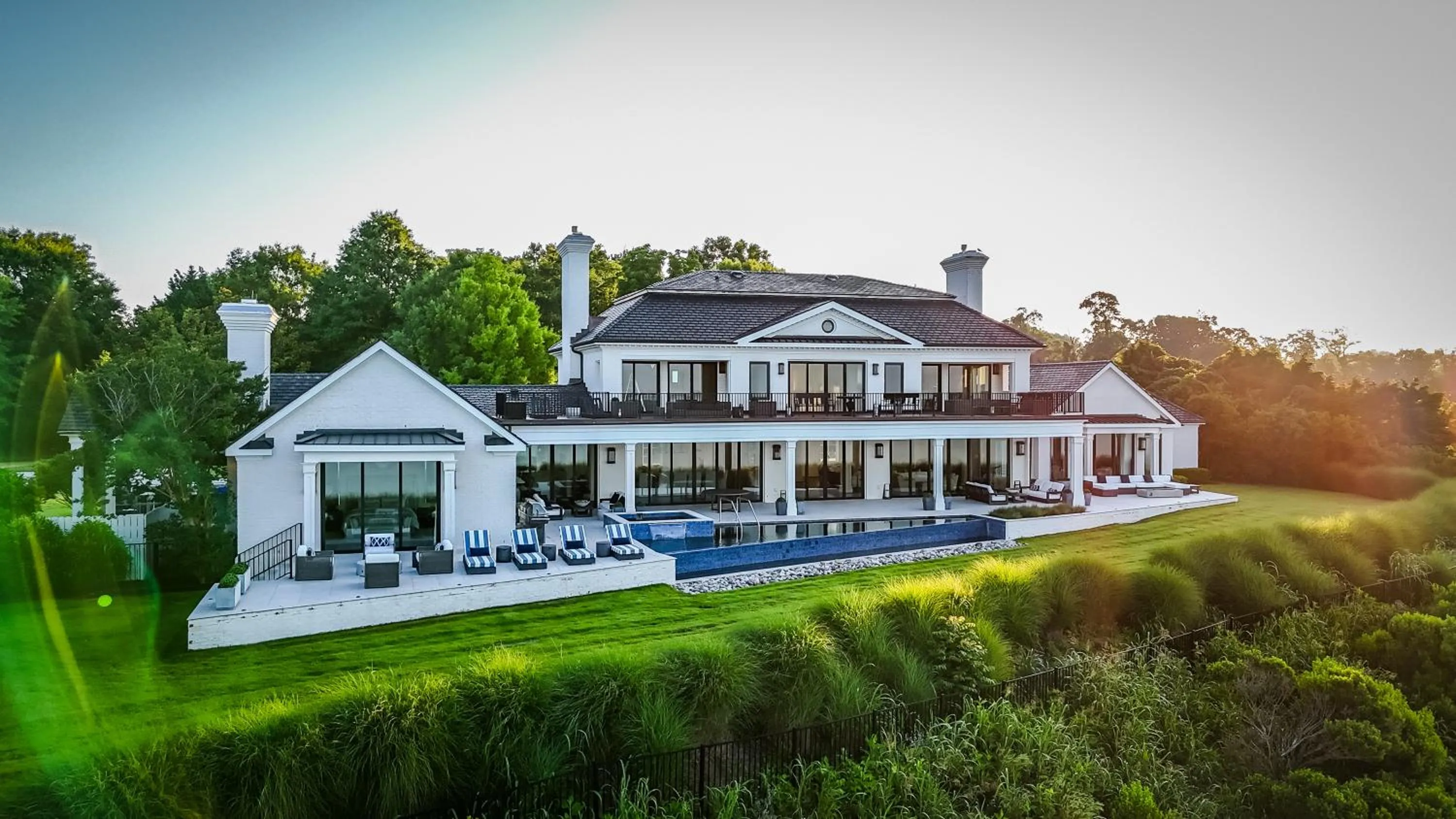 VIP in Kingsmill Resort