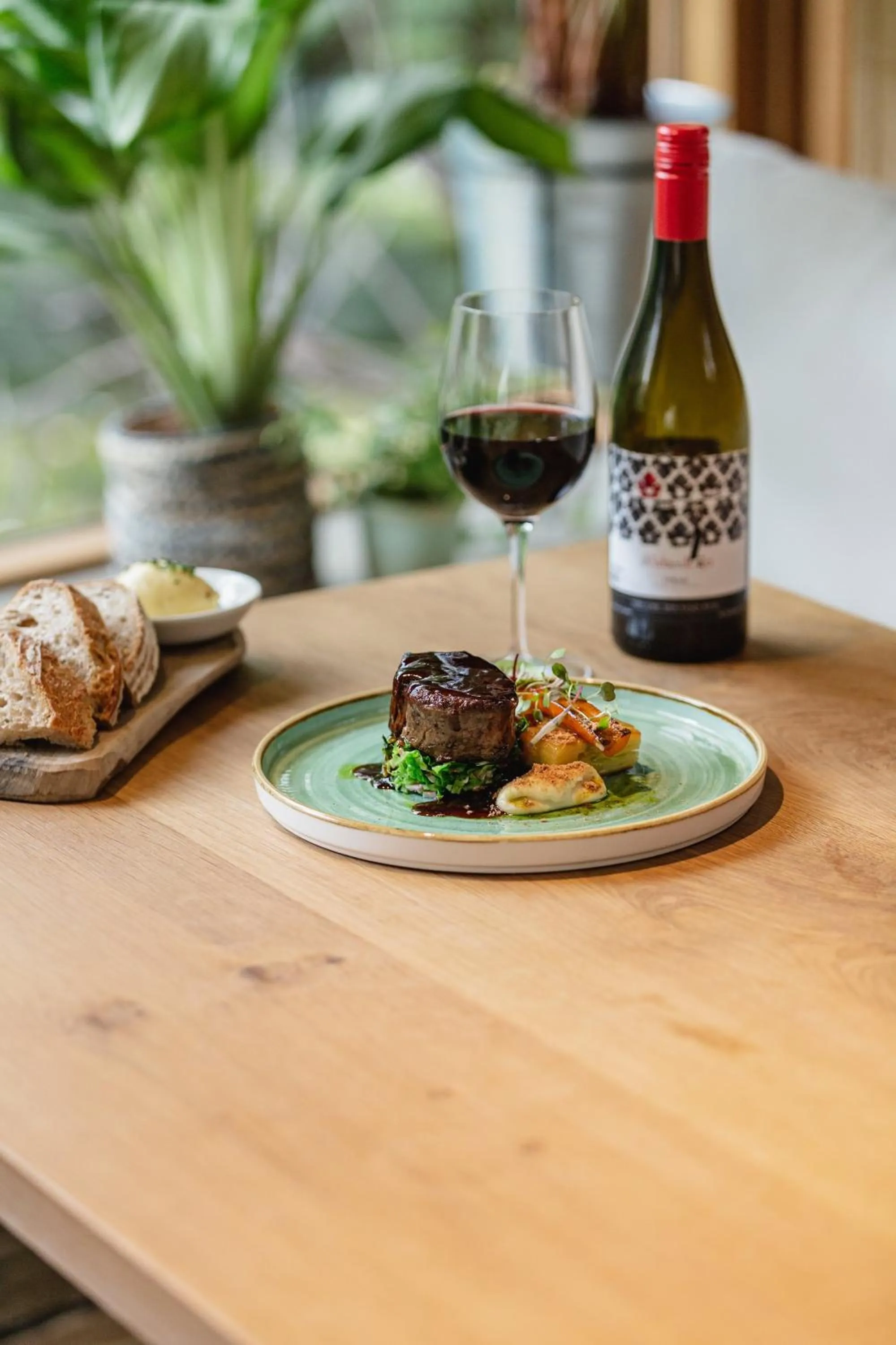 Food and drinks in Castle House Hotel