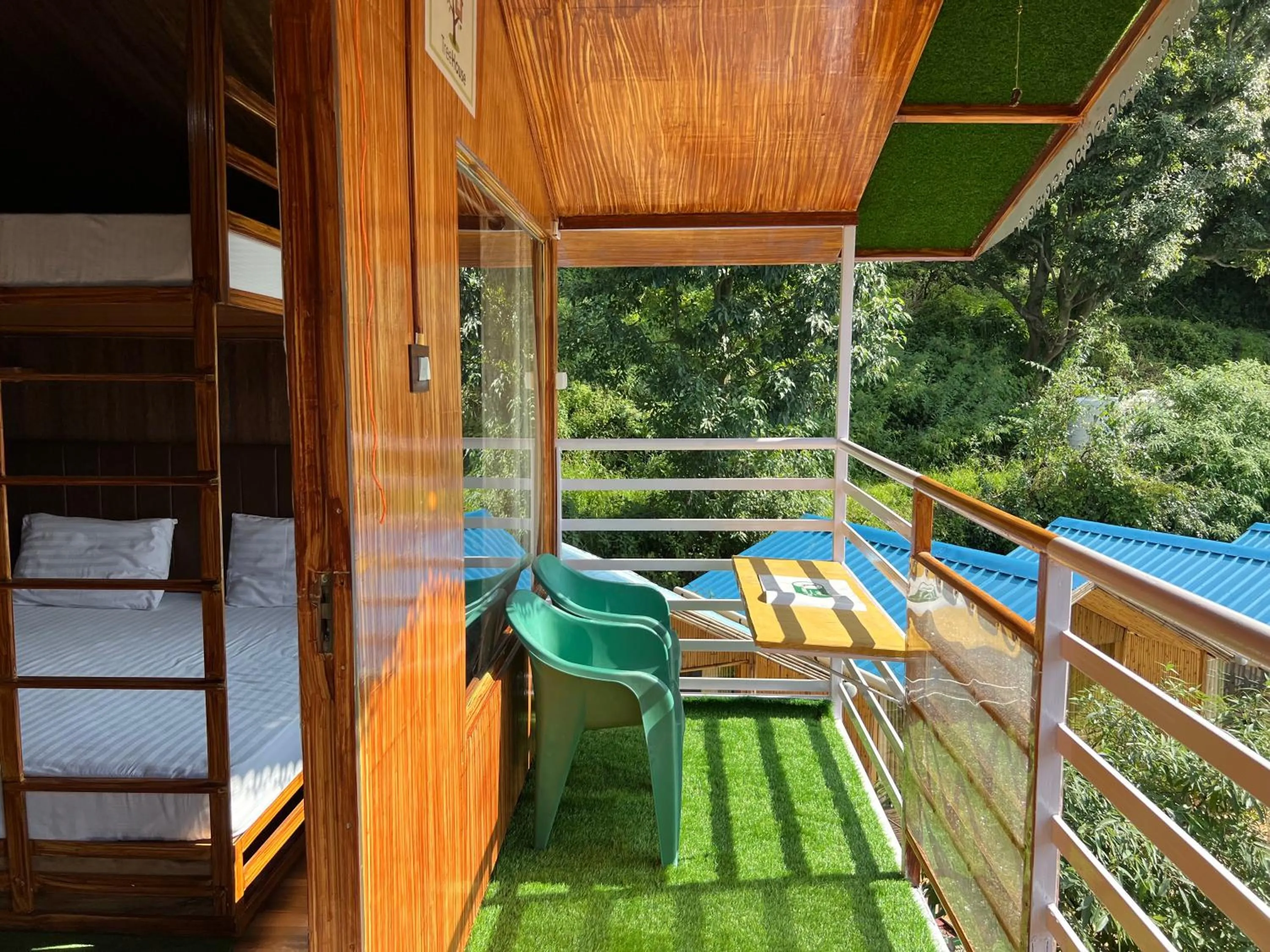 Balcony/Terrace in The Cocoon Camps & nature Resorts