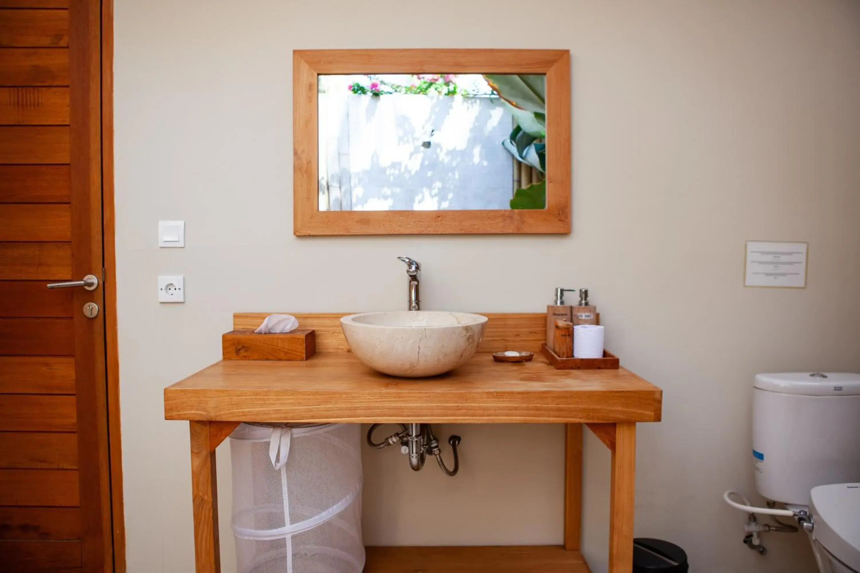 Deluxe Double Room in Gili Tenda Deluxe Double Room in Gili Tenda