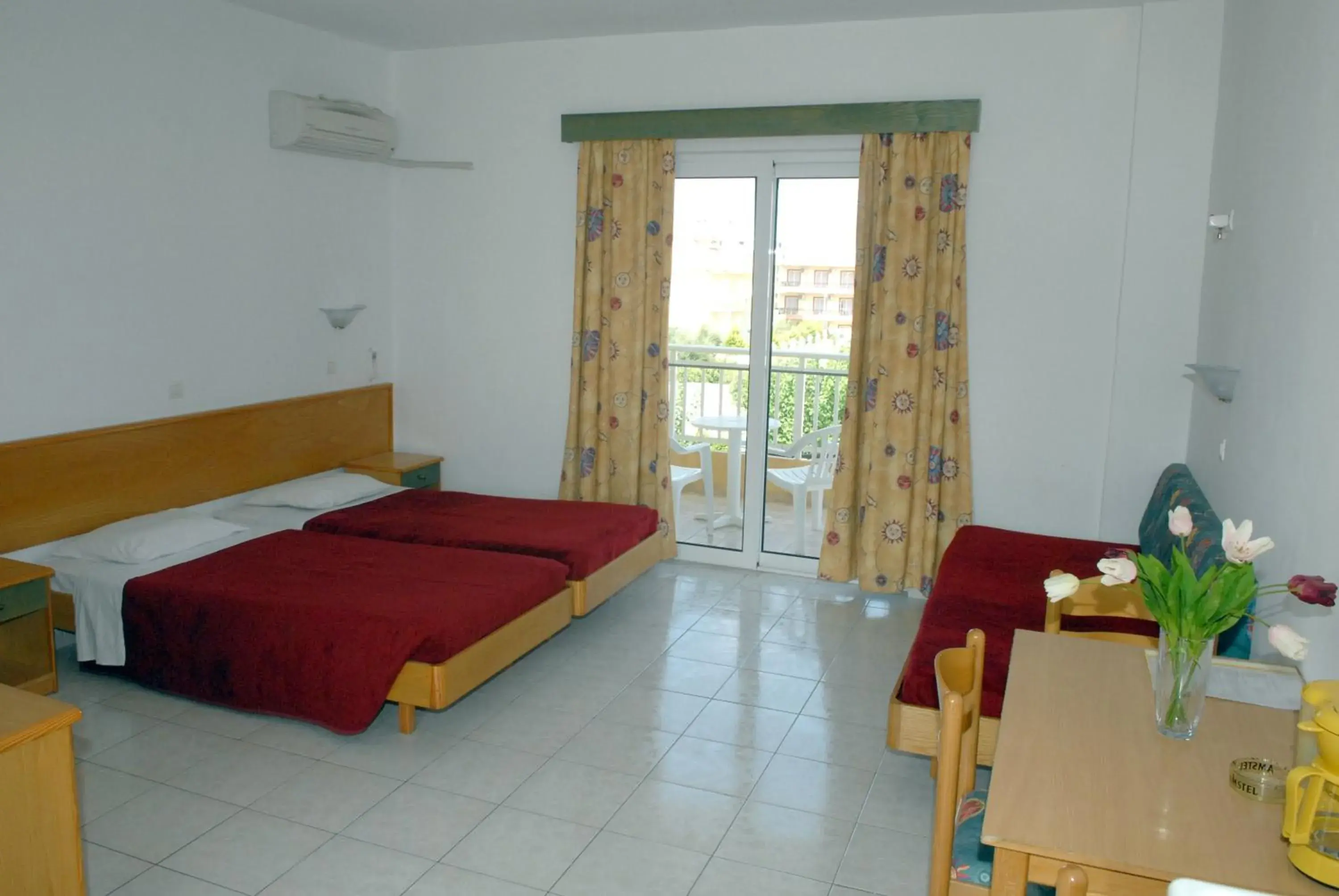 Apartment (2 Adults) in Barbie Hotel Apartments Apartment (2 Adults) in Barbie Hotel Apartments