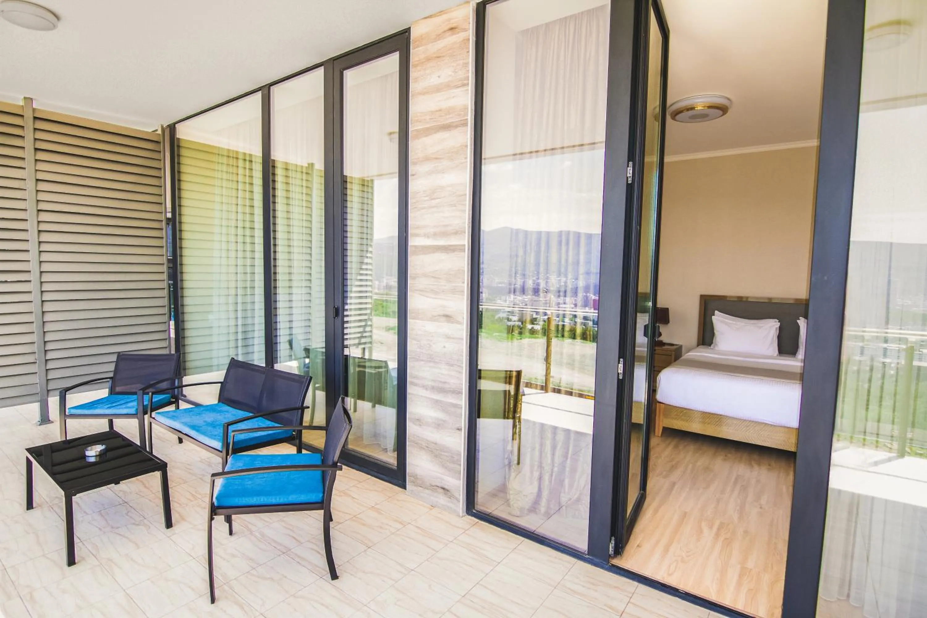 Balcony/Terrace, Bed in Lisi Hills Hotel