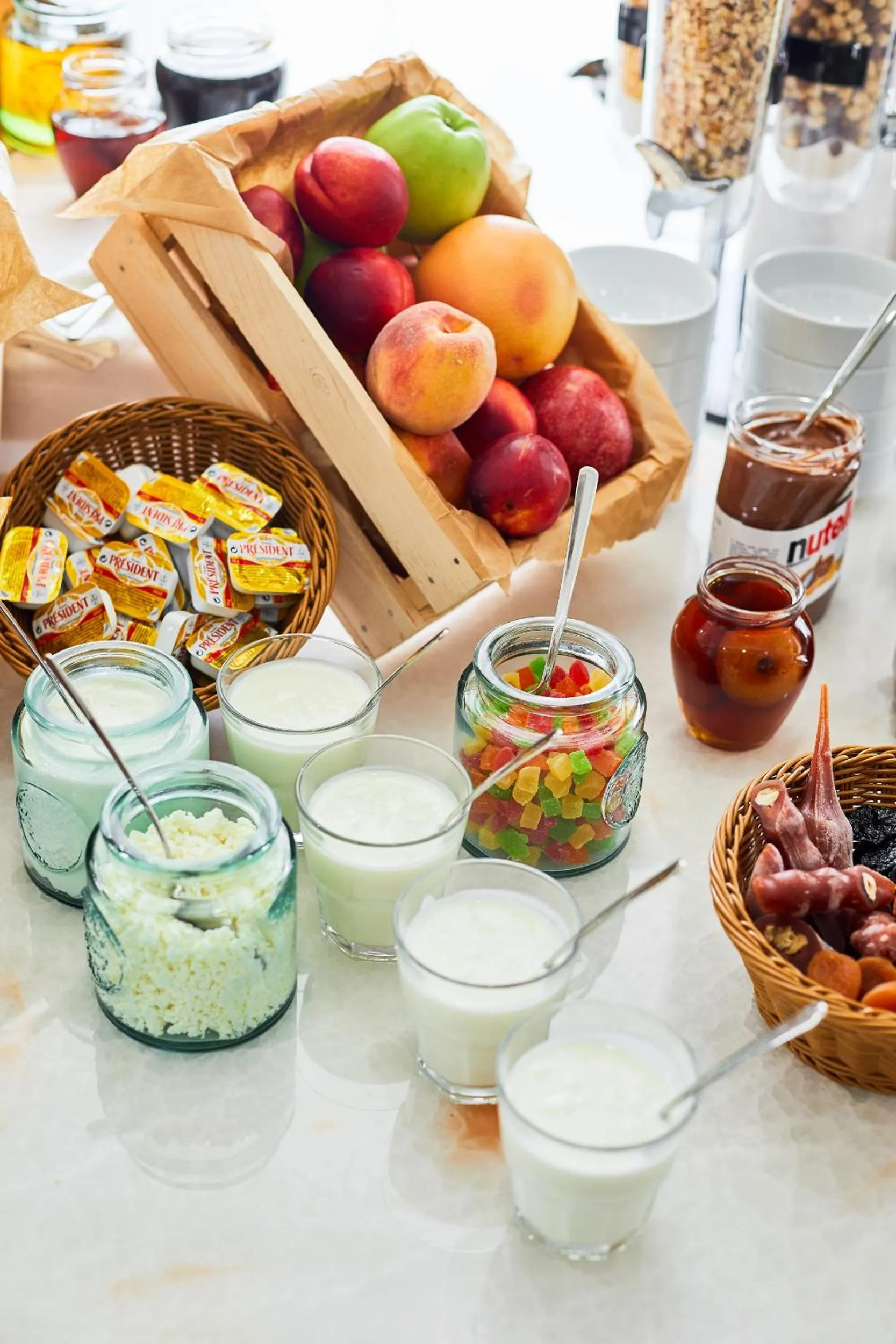 Food and drinks in Lisi Hills Hotel