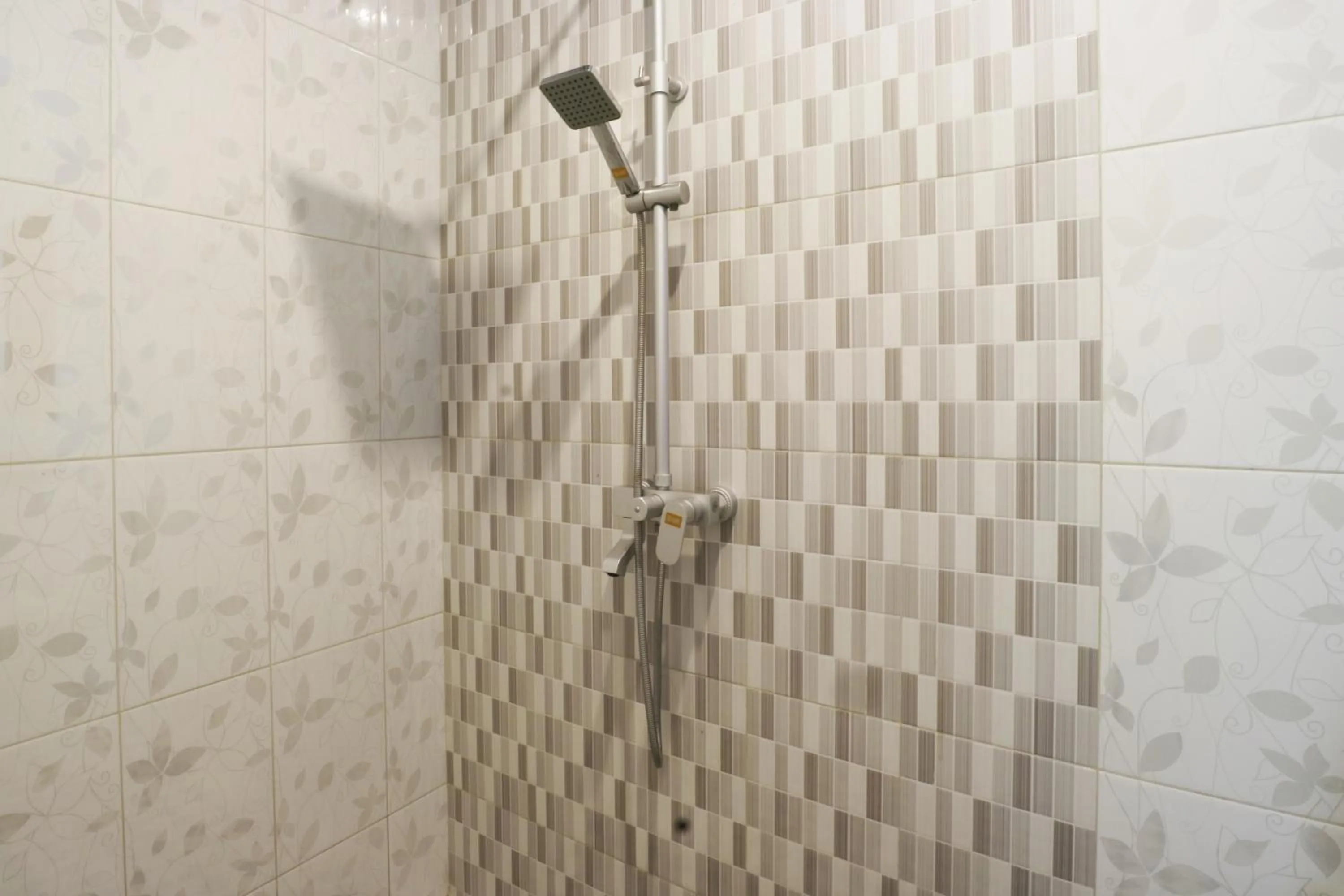 Bathroom in Gempita House Bali