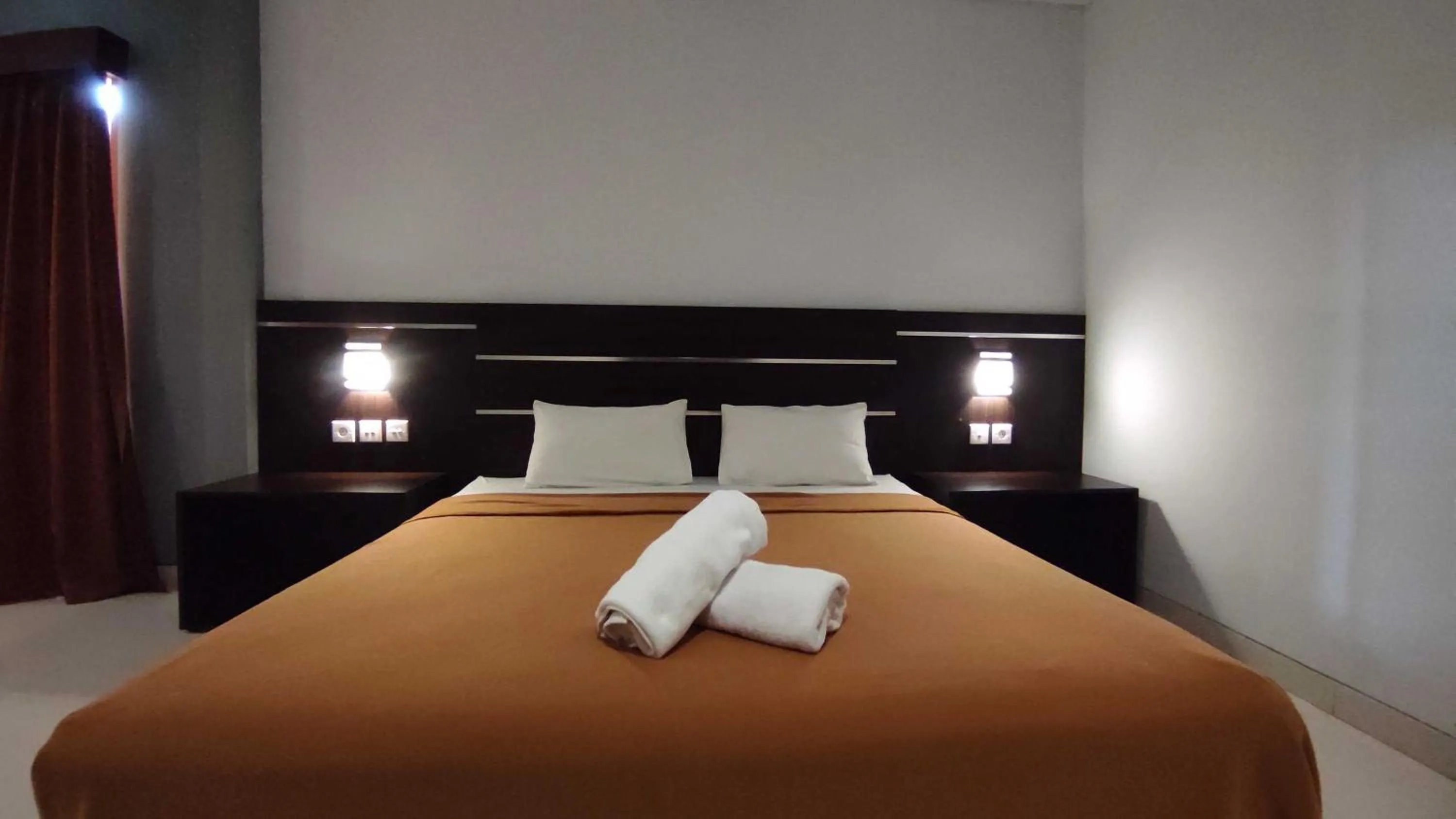 Photo of the whole room, Bed in Gempita House Bali