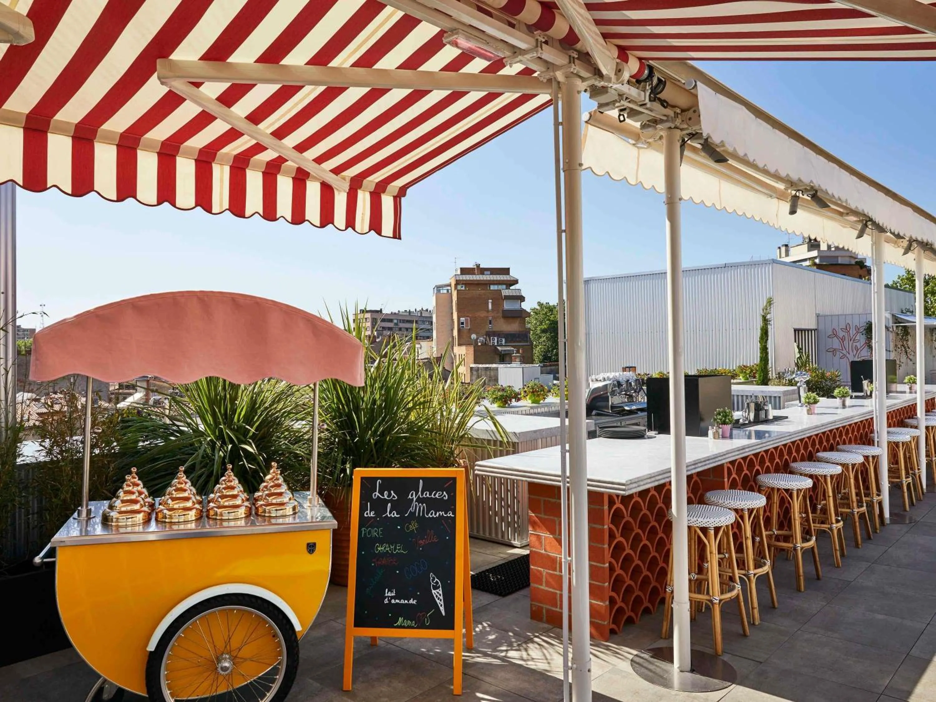 Restaurant/places to eat in Mama Shelter Toulouse