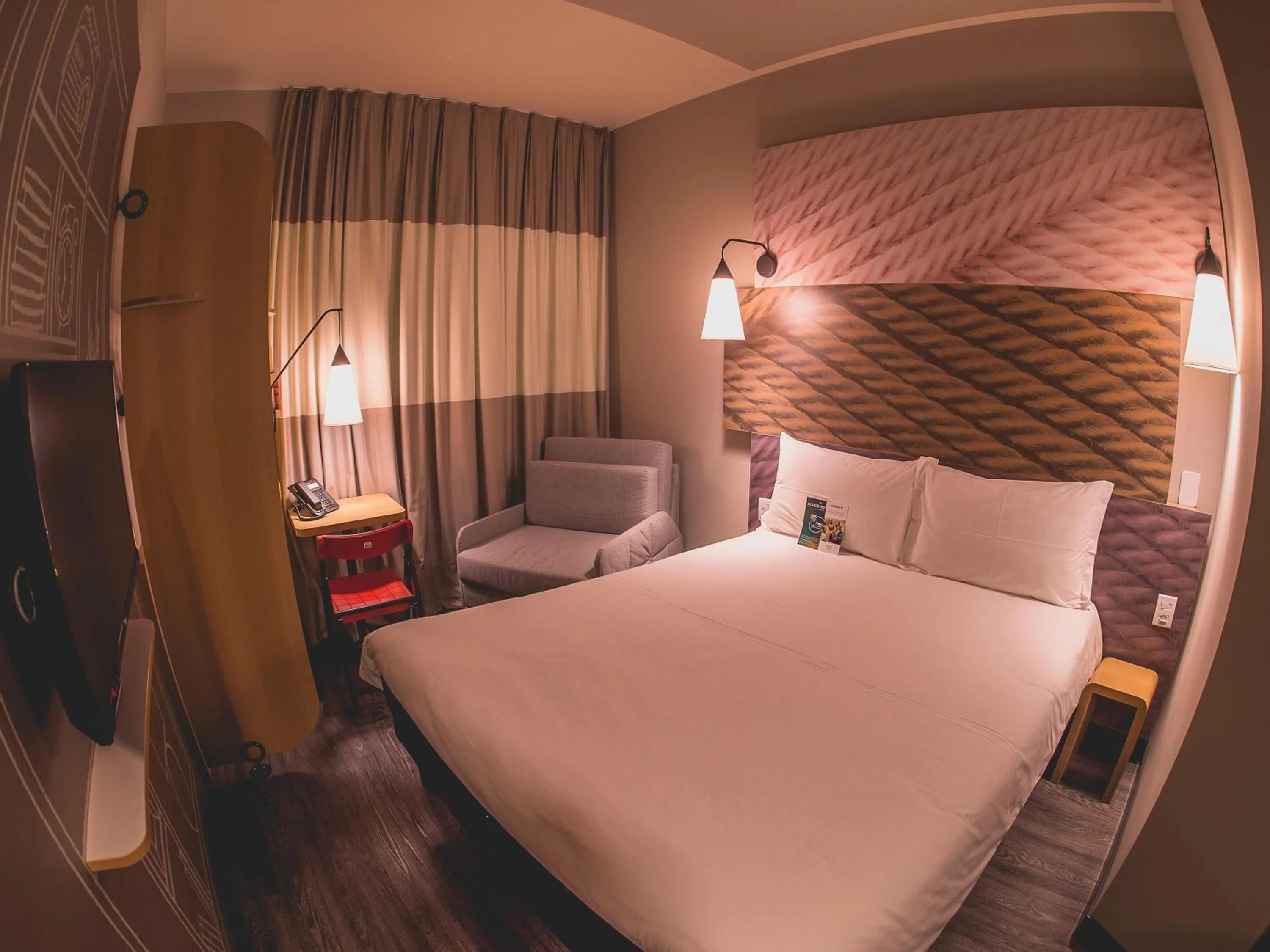 Bedroom, Bed in ibis Carlos Barbosa