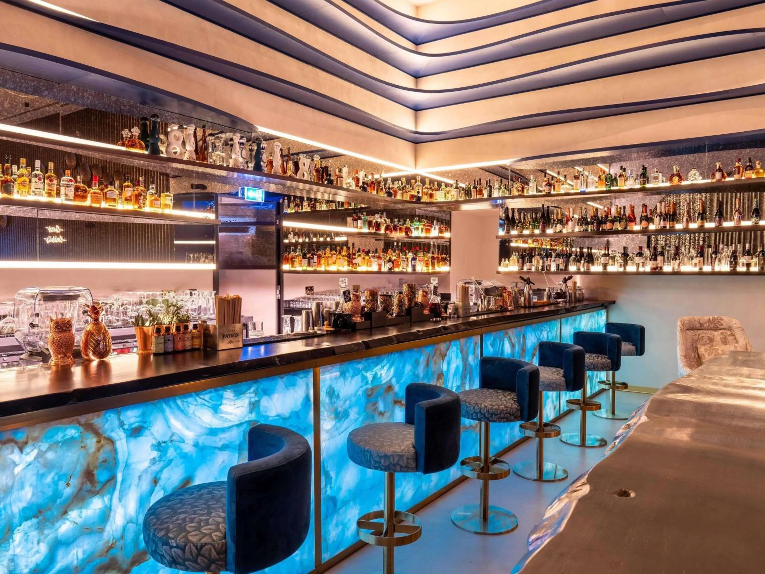 Lounge or bar in Rixos Premium Saadiyat Island - All Inclusive