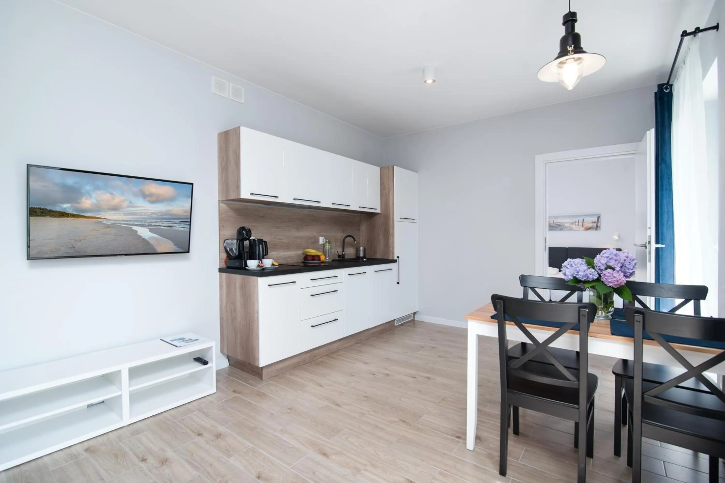 TV and multimedia in Porto Bello