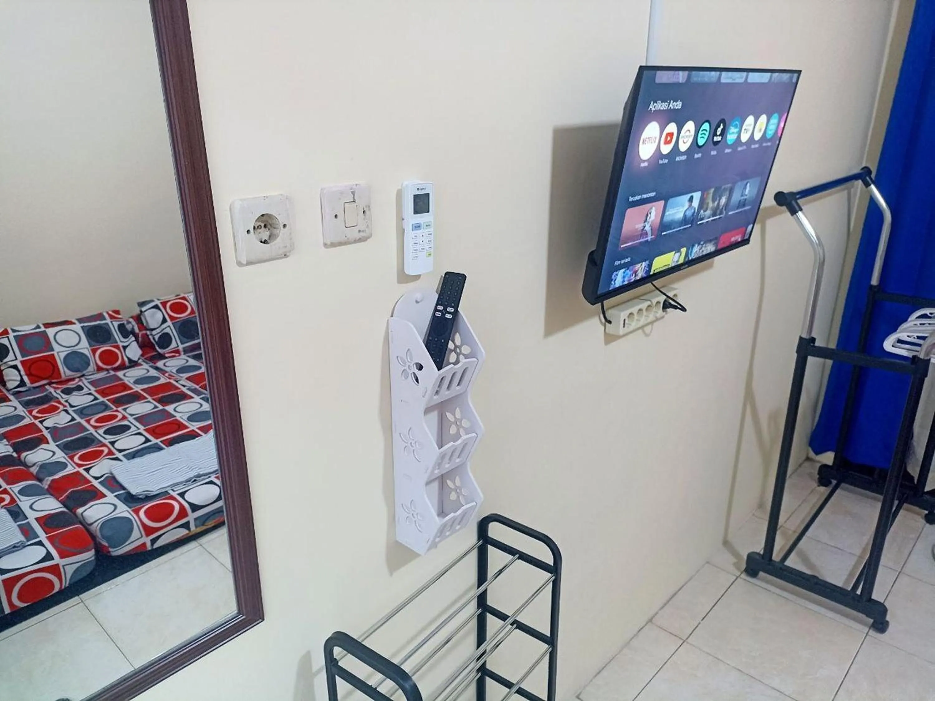 TV and multimedia, Bed in Bahagia Sederhana Homestay