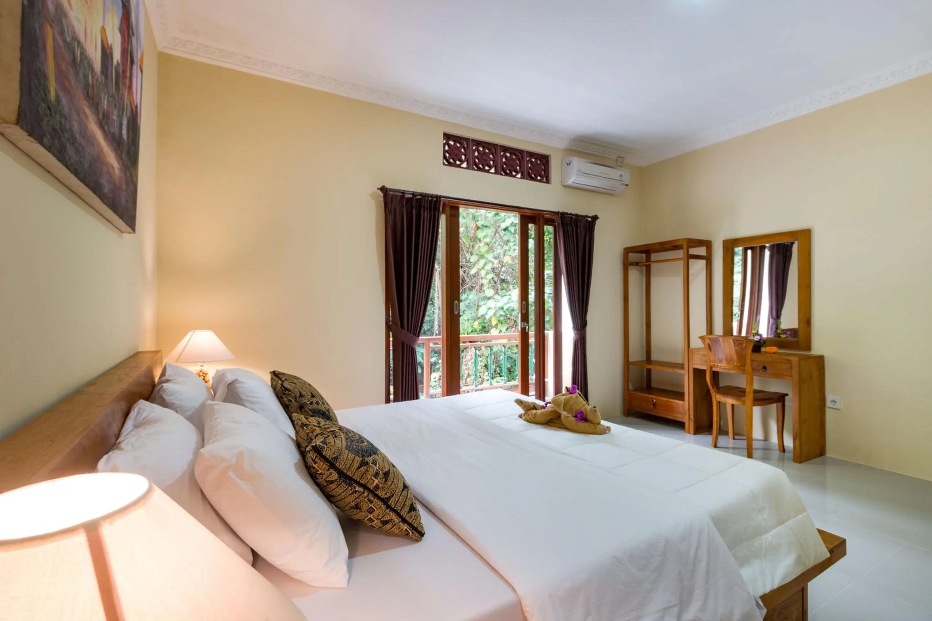 Photo of the whole room, Bed in Alam Pangkung Ubud