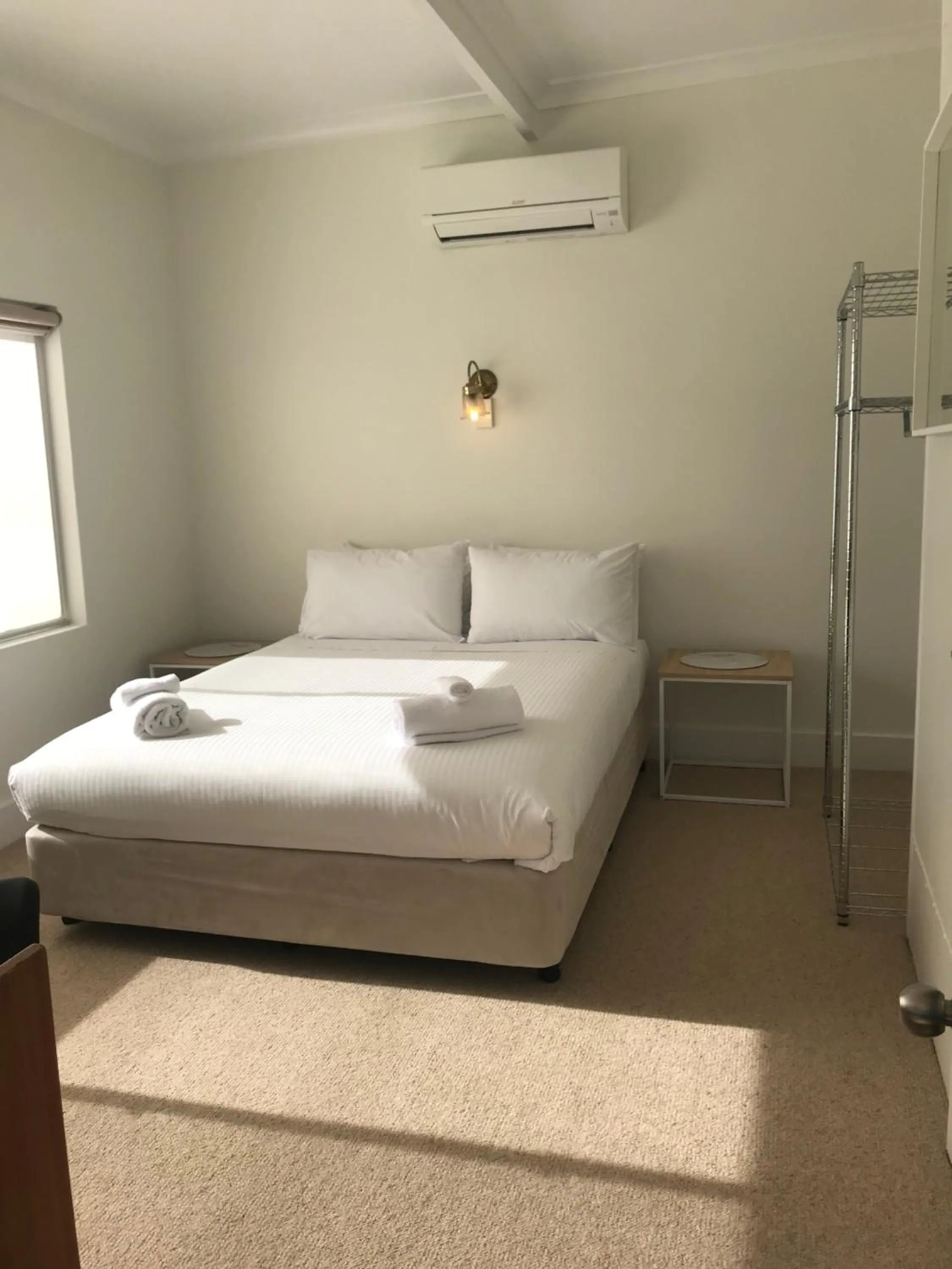 Bed in Billabong Wangaratta