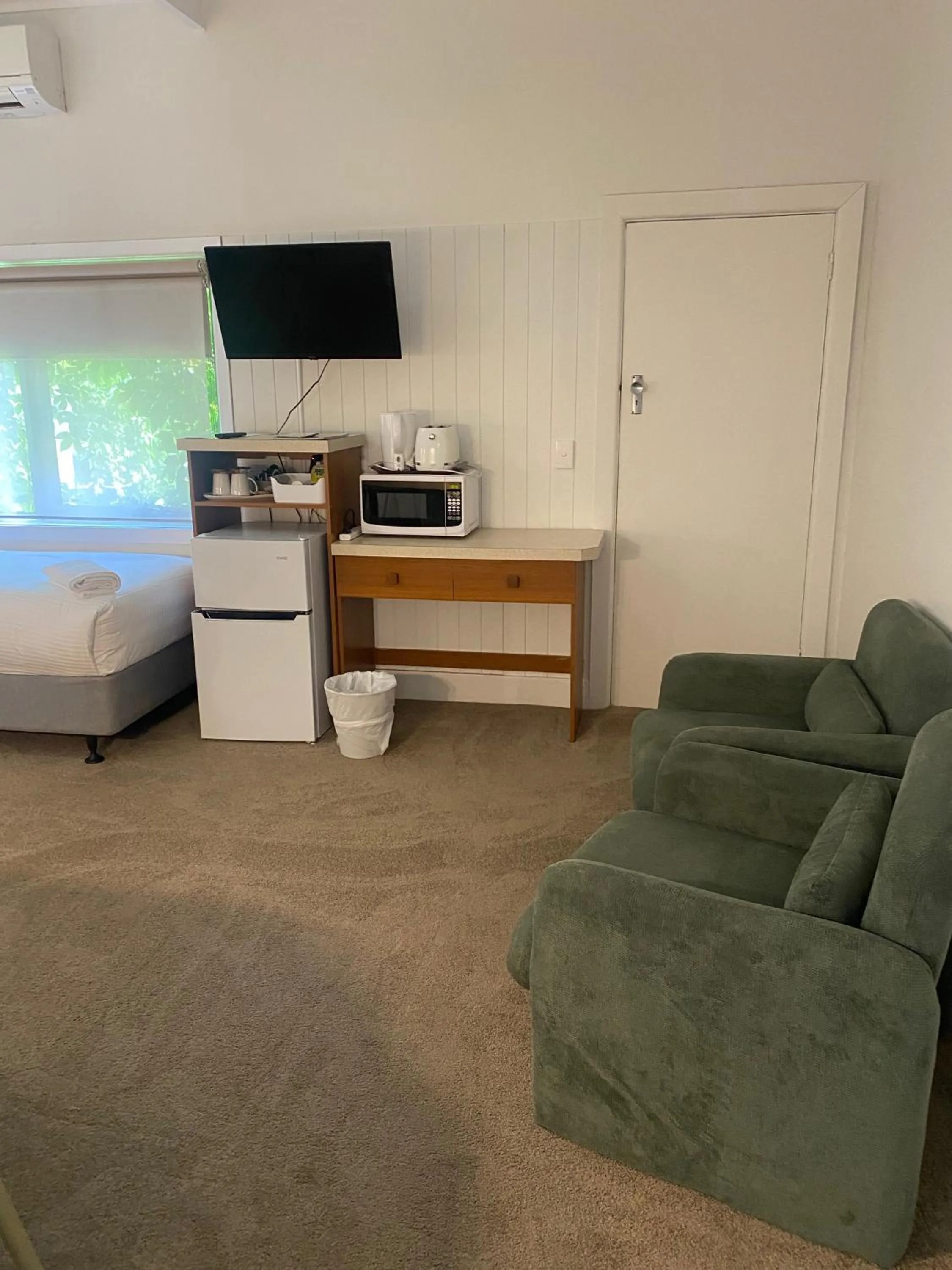 Bed in Billabong Wangaratta