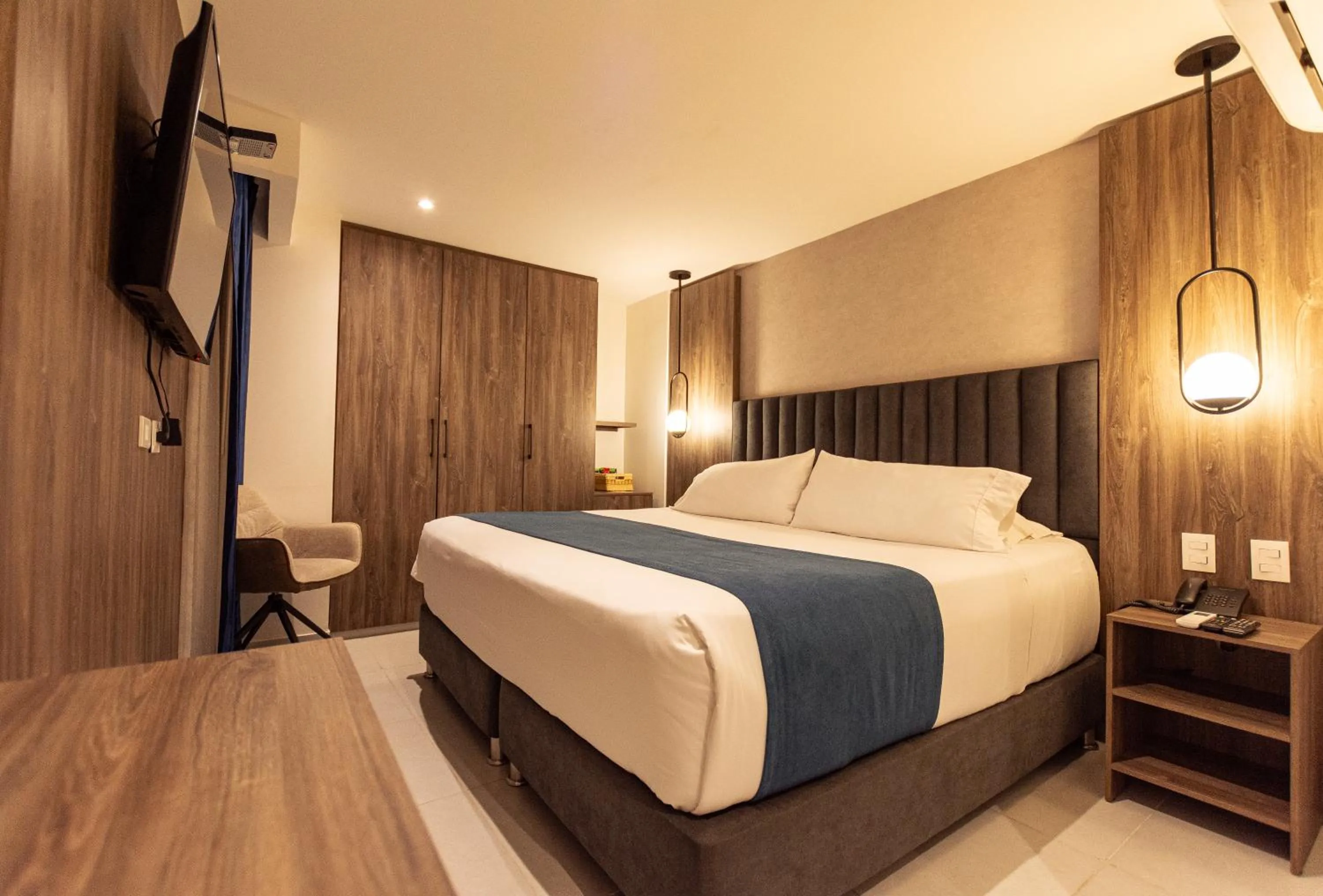 Property building, Bed in Zi One Luxury Hotel