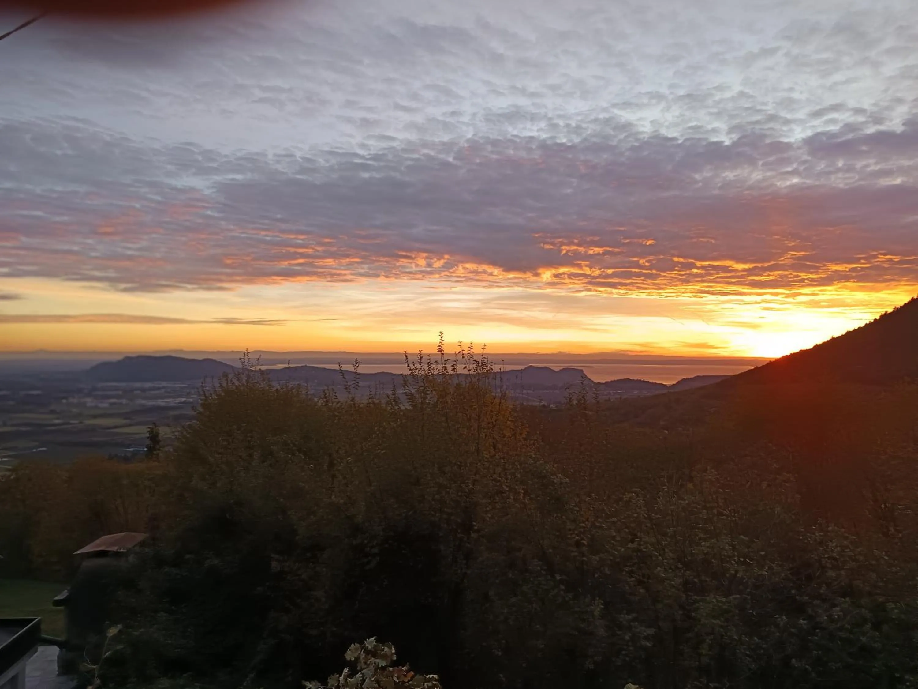 Lake view in B&B Al Sentiero