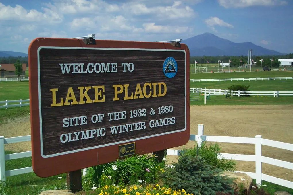 Nearby landmark in Carriage House Motor Inn