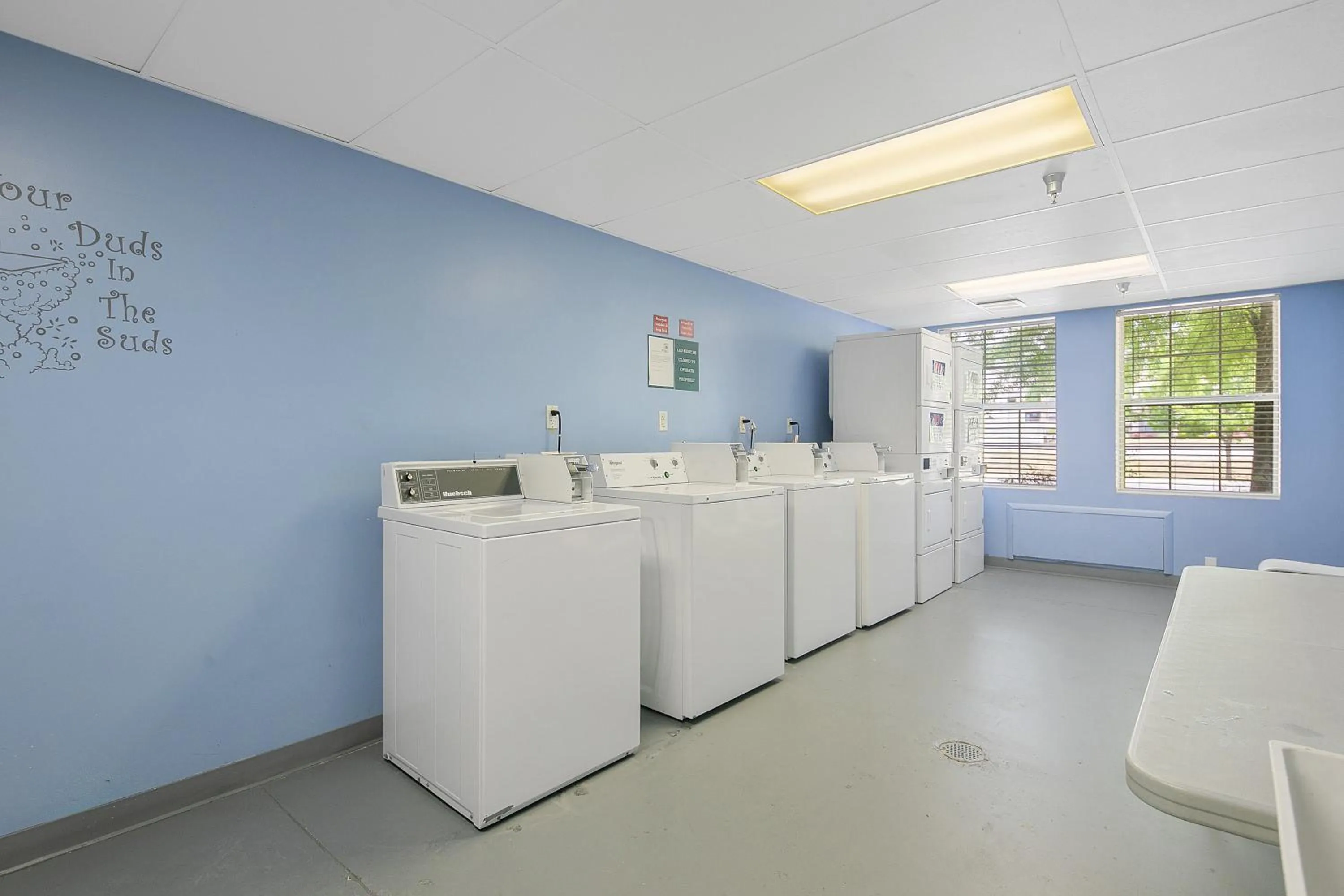 laundry in The Landmark Inn