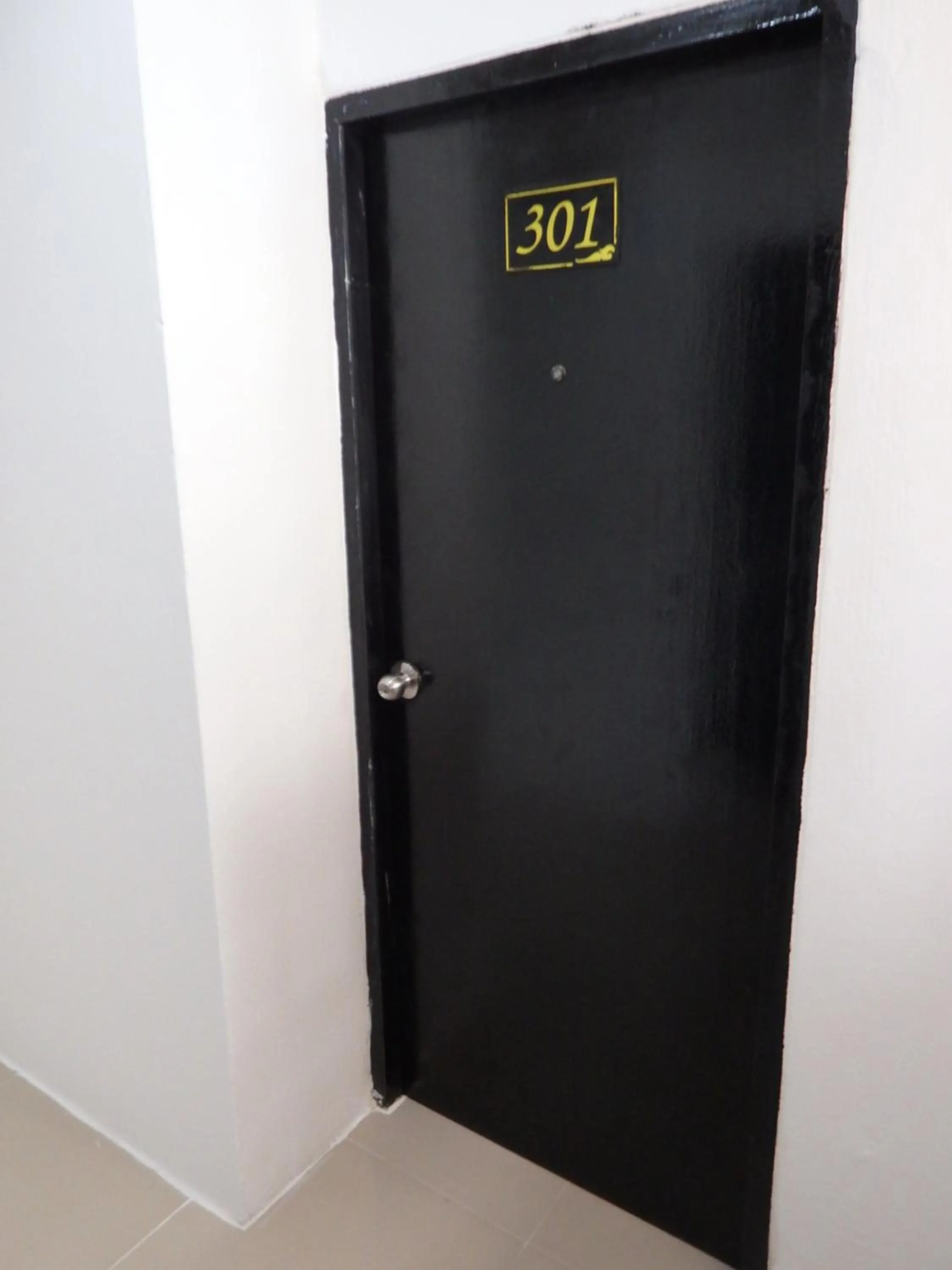 Photo of the whole room in Boomerang Inn