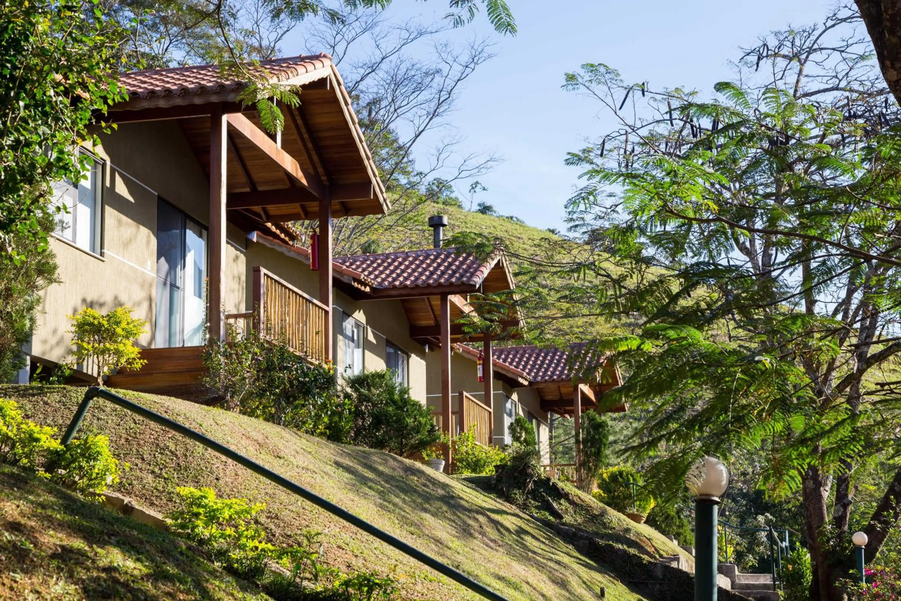 Bungalow with Hot Tub (2 Adults) in Pousada Serra da Índia