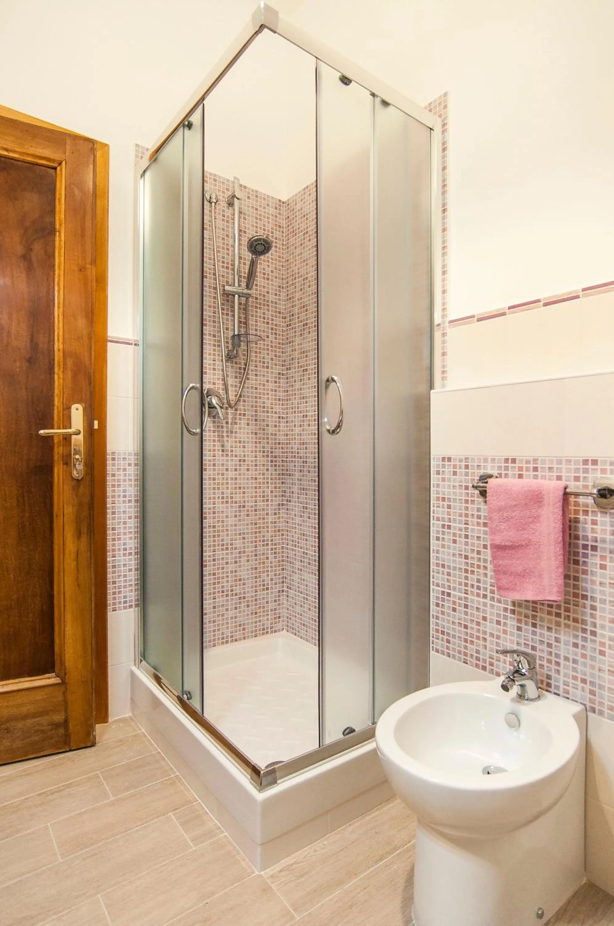 Shower in Casa di Nora