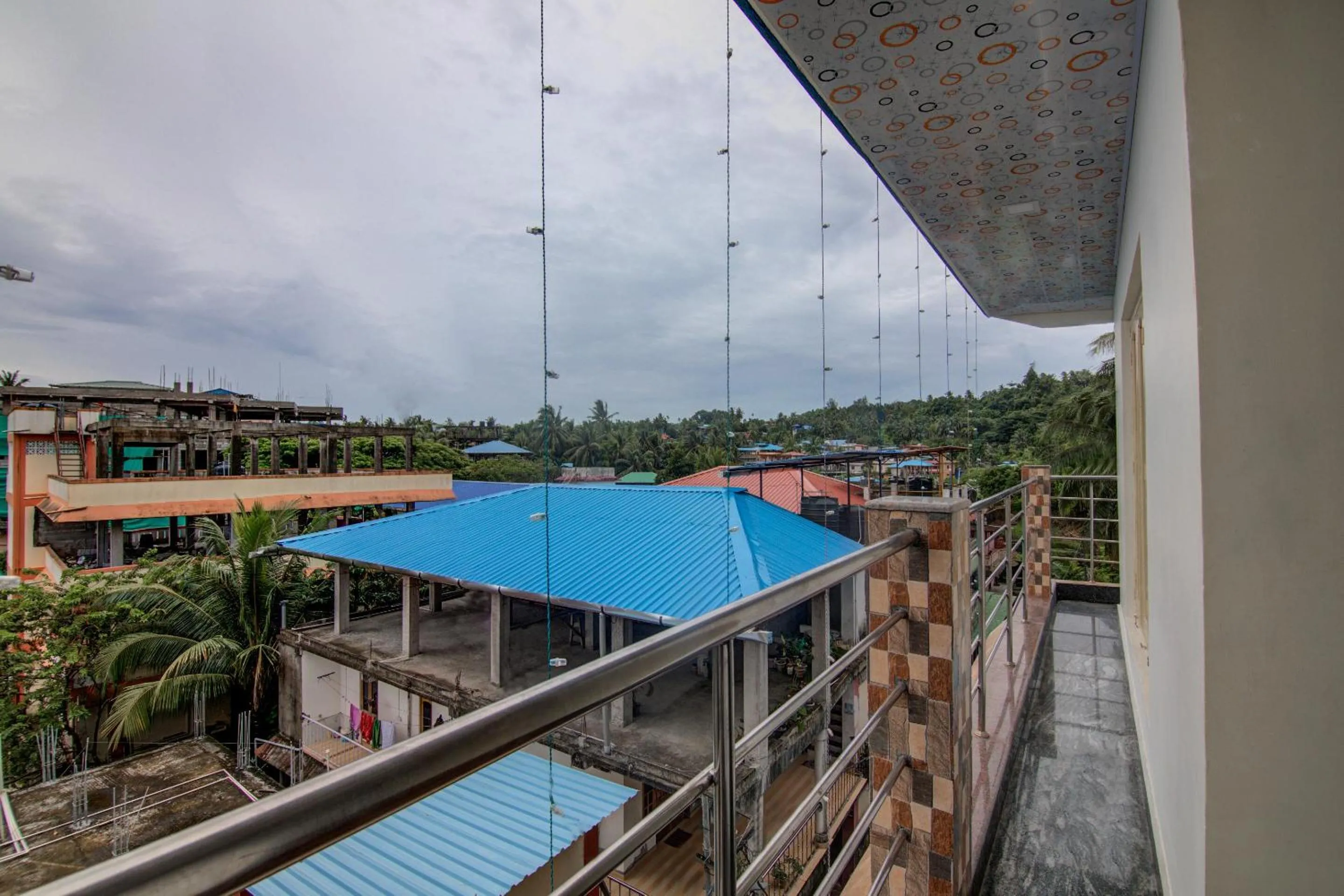 Hotel O V Knot Residency