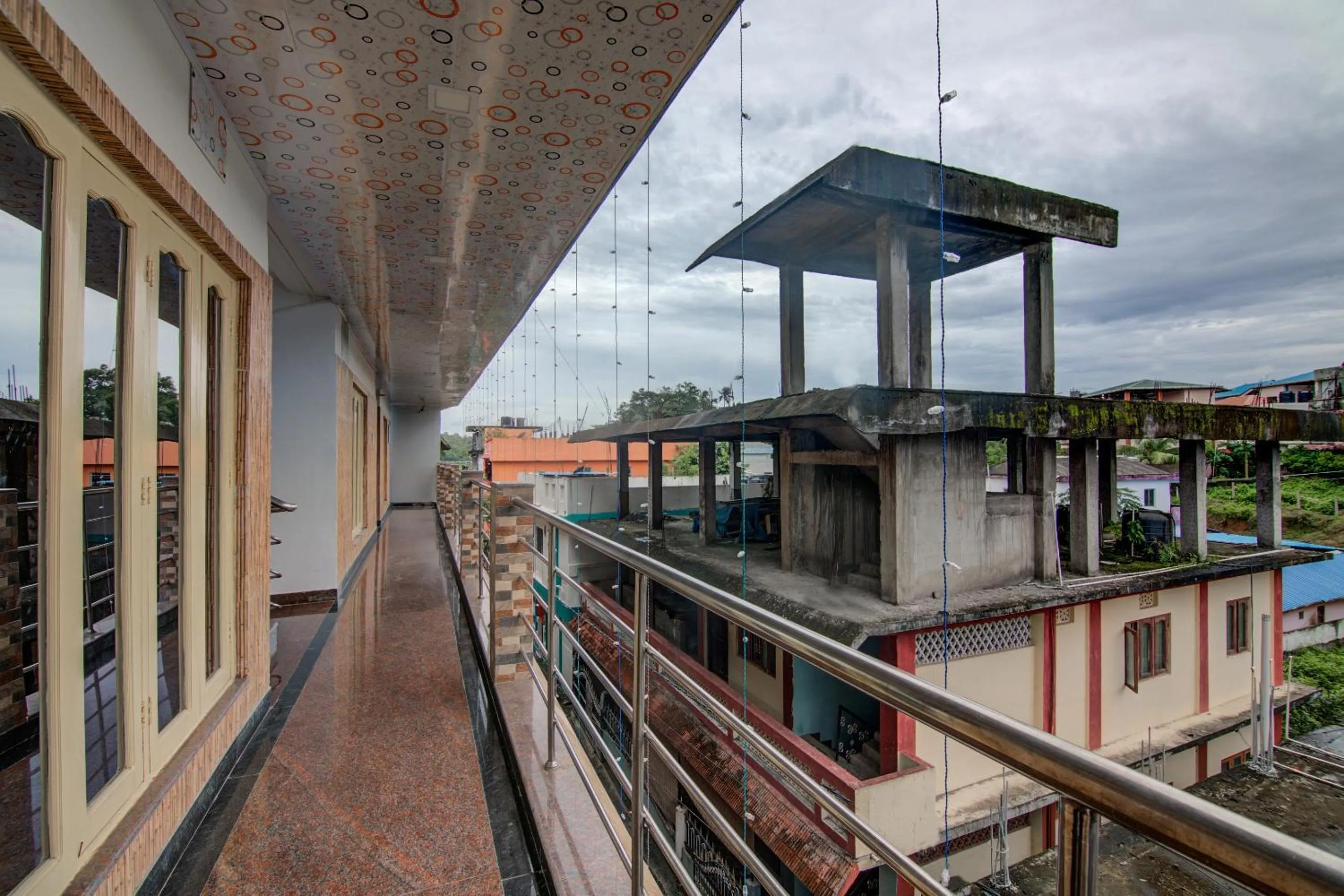 Hotel O V Knot Residency