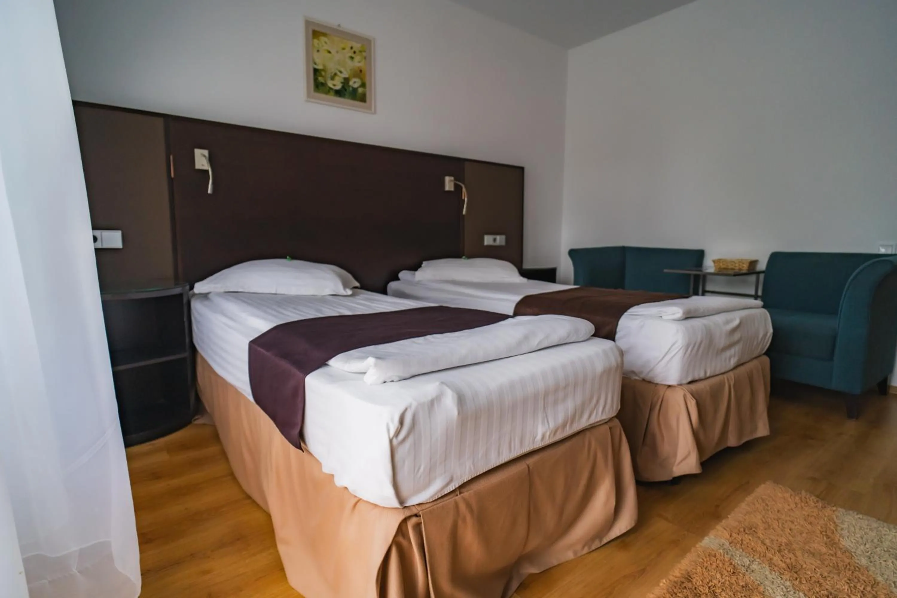 Twin Room with Spa Access and Balcony - single occupancy in Hotel Dobsi