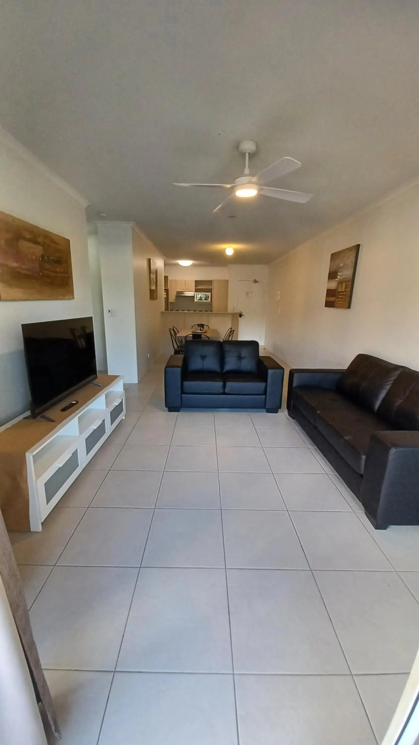 TV and multimedia in Blue Waters Apartments