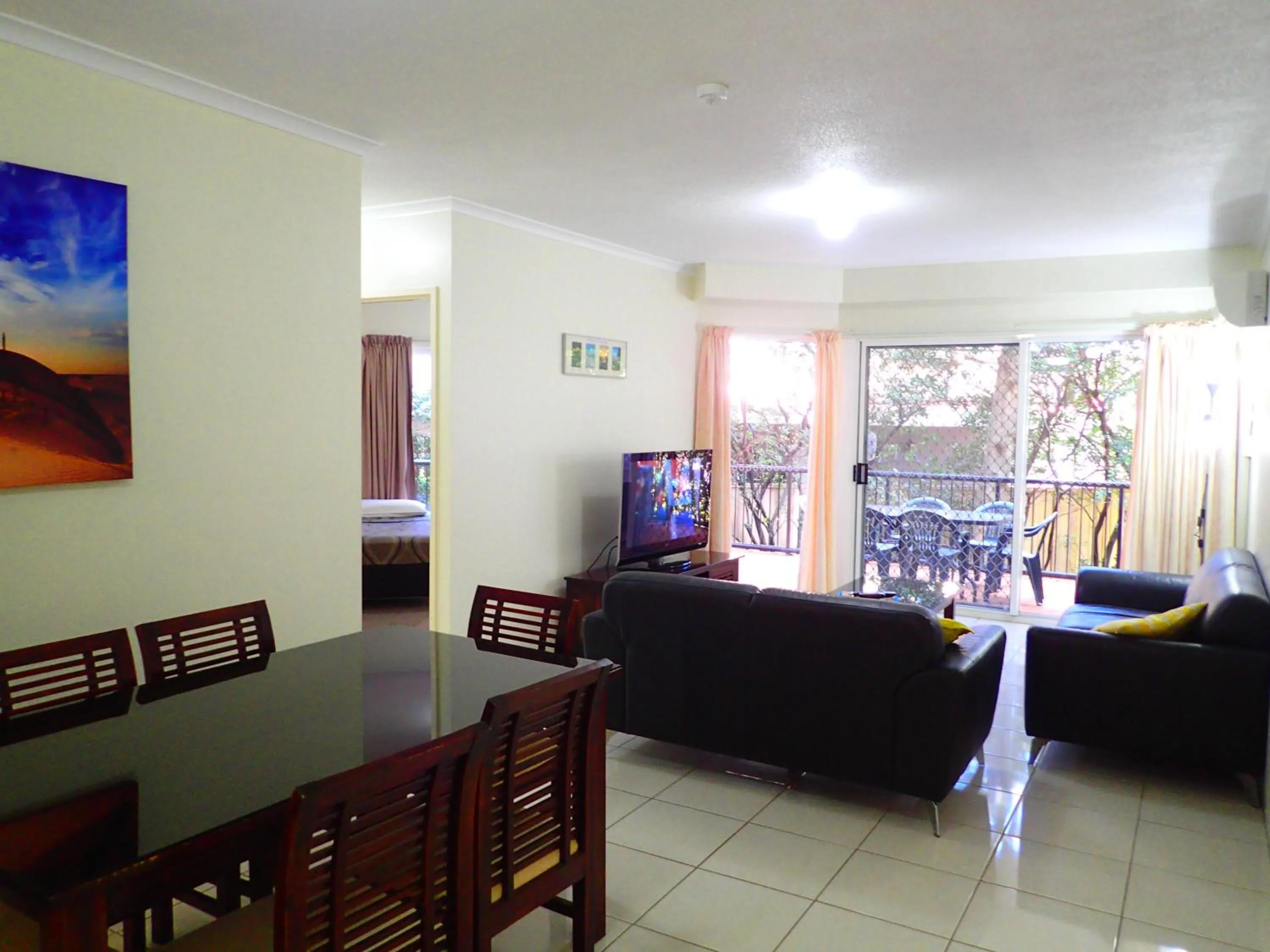 Garden in Blue Waters Apartments