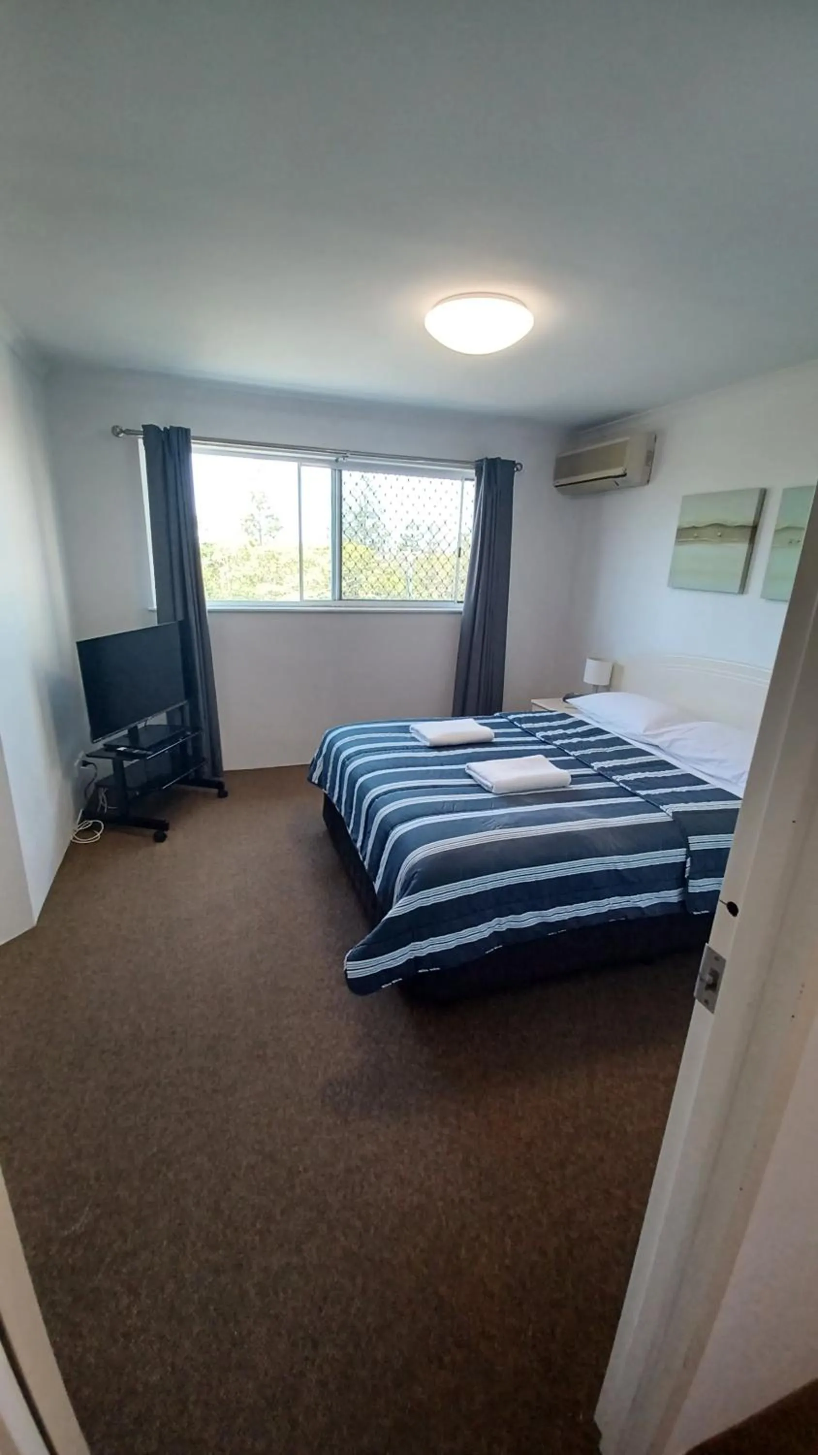 Photo of the whole room, Bed in Blue Waters Apartments