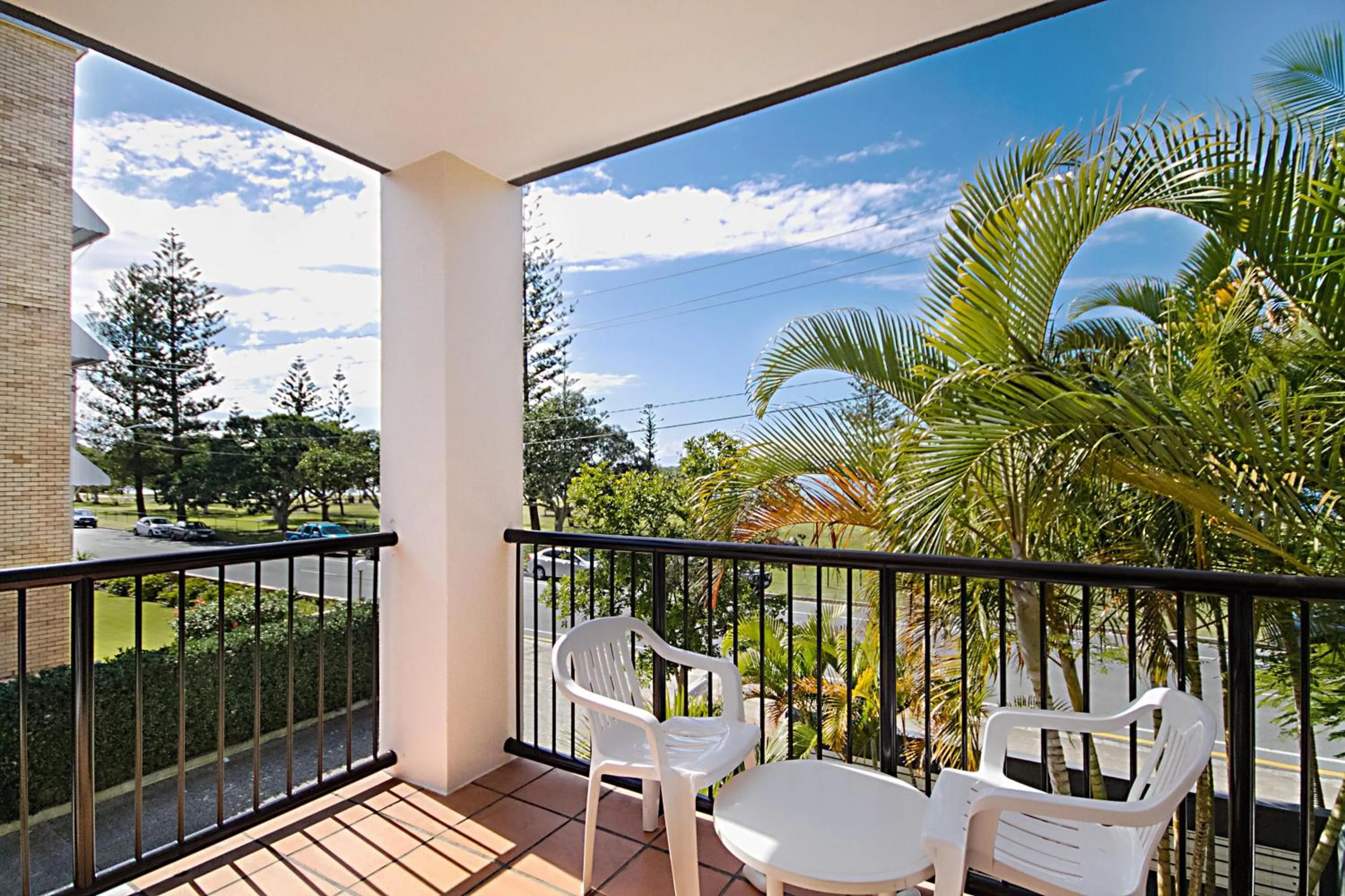 Day in Blue Waters Apartments