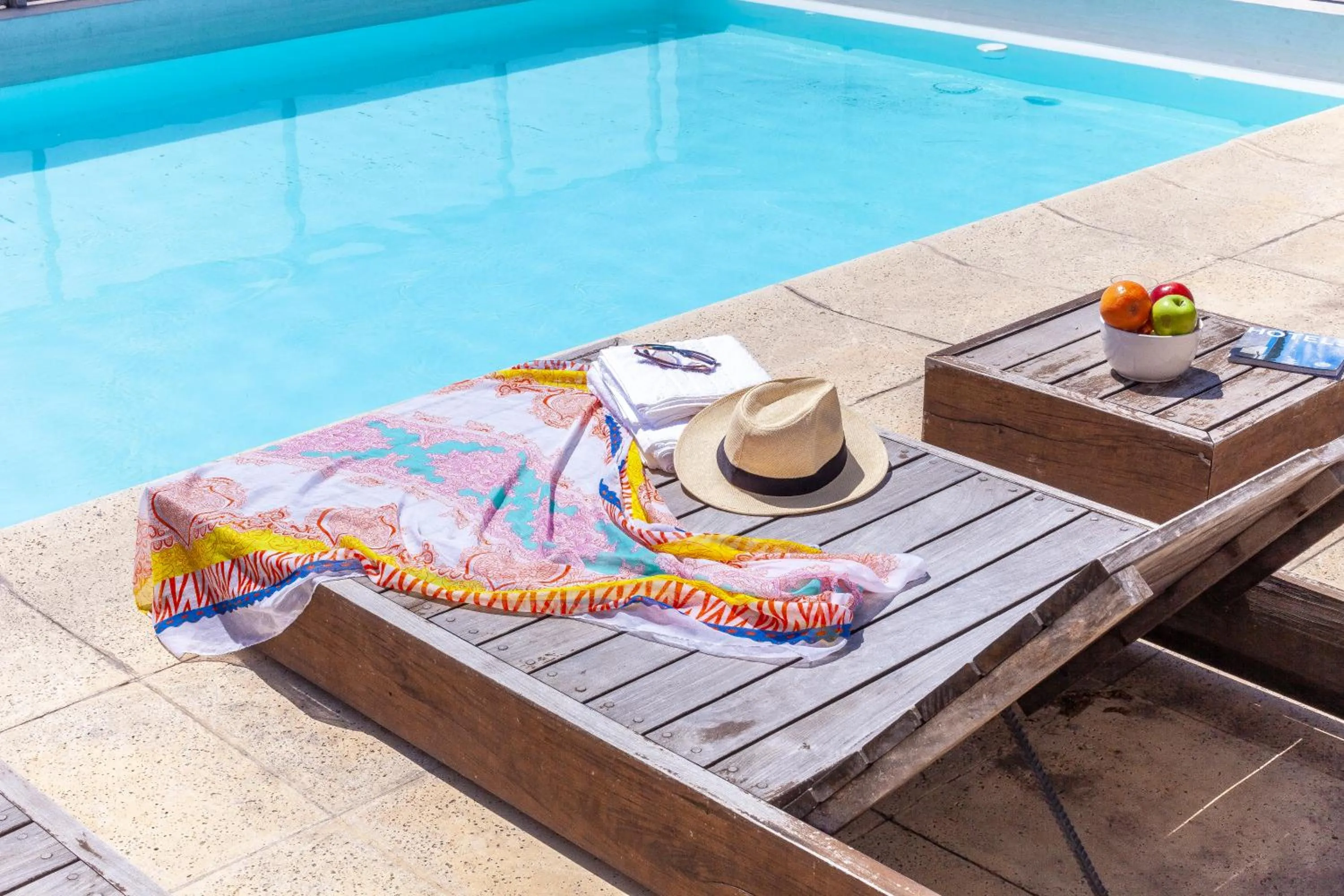 Swimming pool in Dream Studios BA