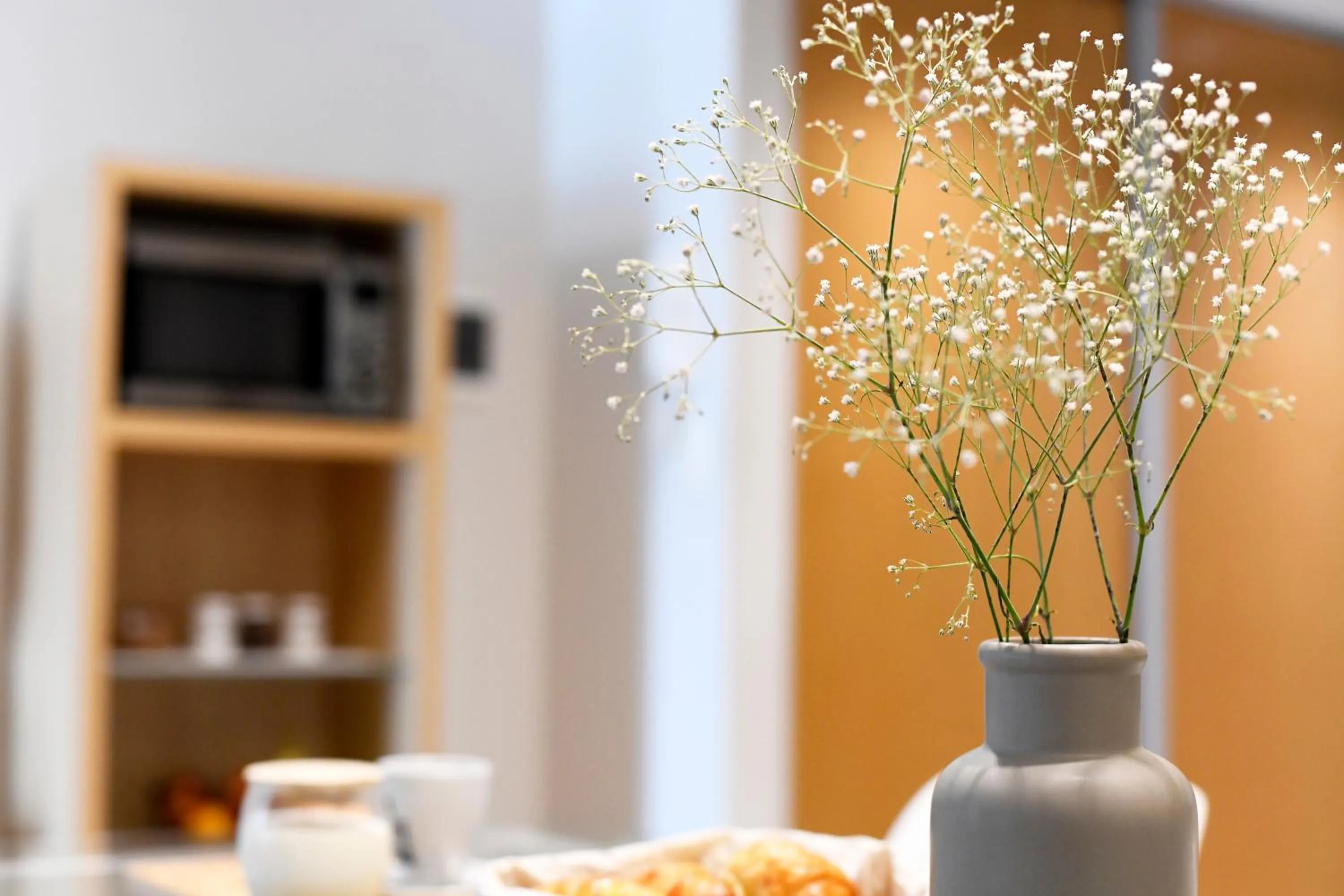 Dining area in Dream Studios BA