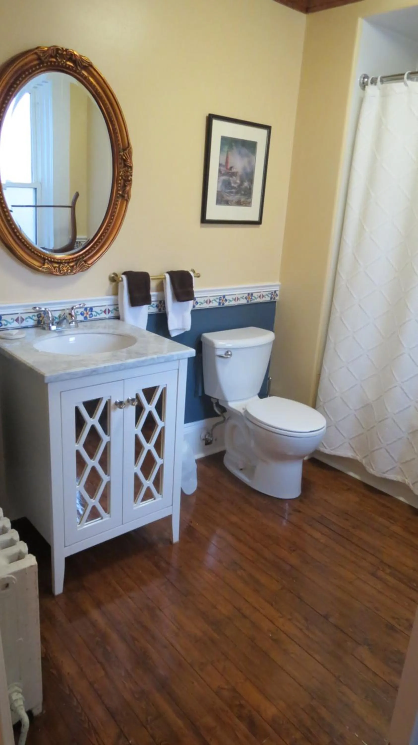 The Roses Heritage Inn