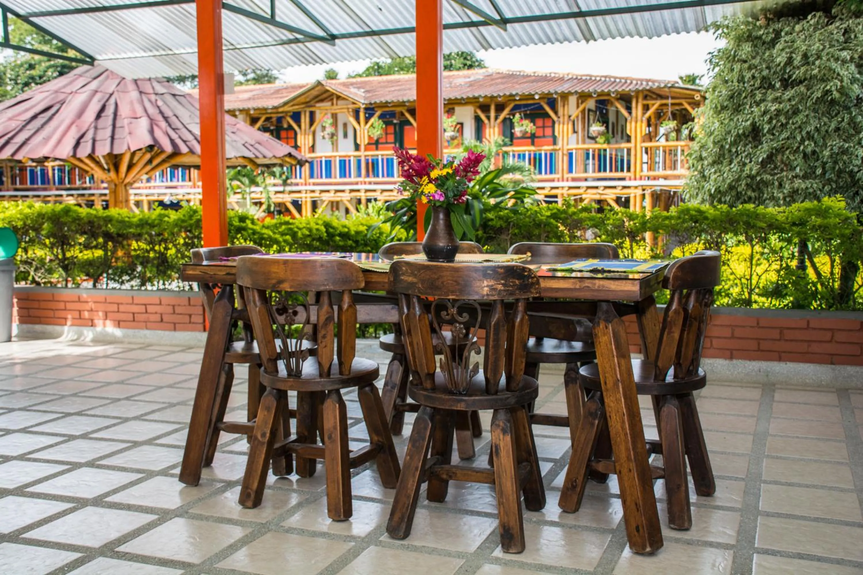 Restaurant/places to eat in Finca Hotel La Dulcera