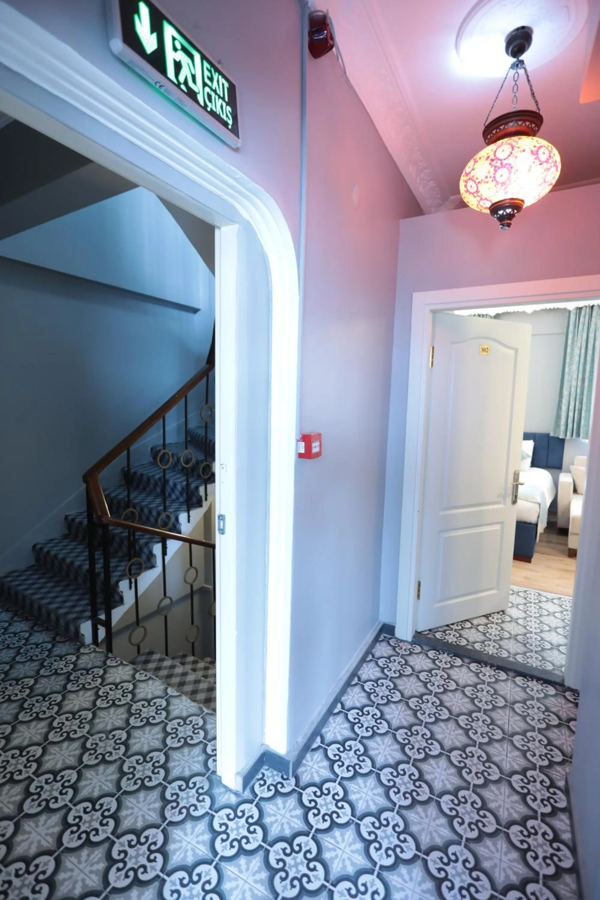 Inner courtyard view in White Pearl Apart Hotel