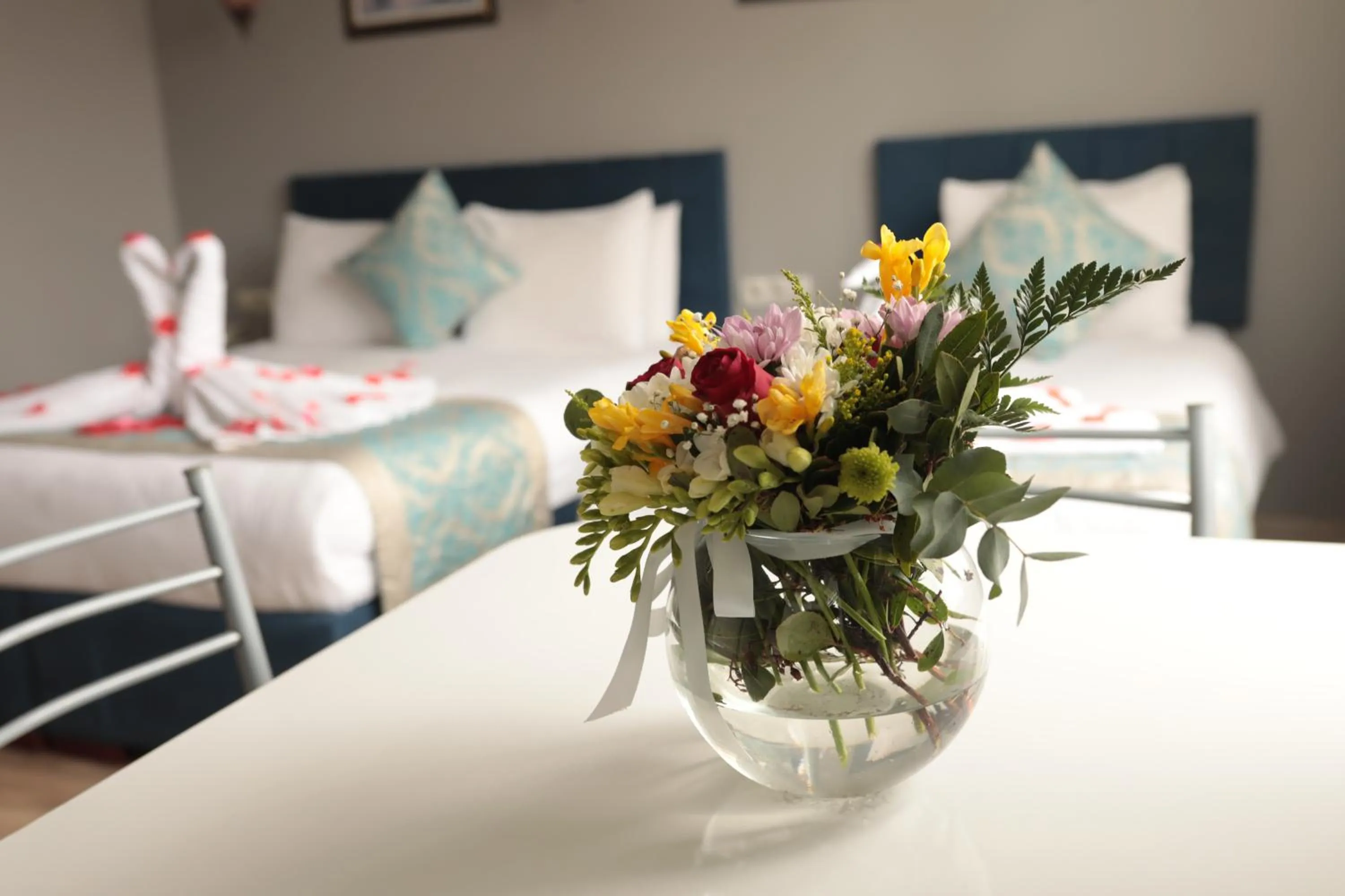 Photo of the whole room, Bed in White Pearl Apart Hotel