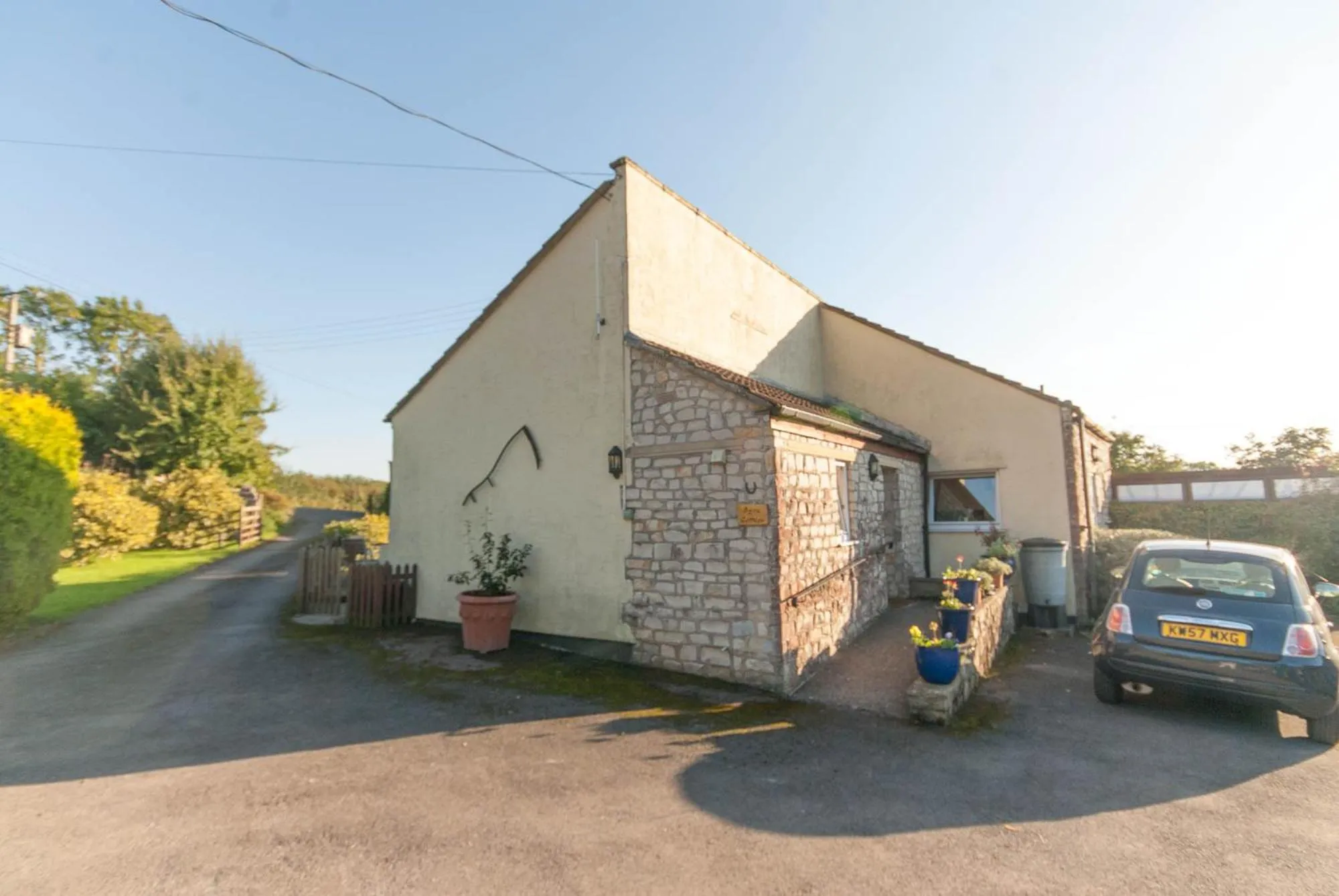 Facade/entrance in Greyfield Farm Cottages