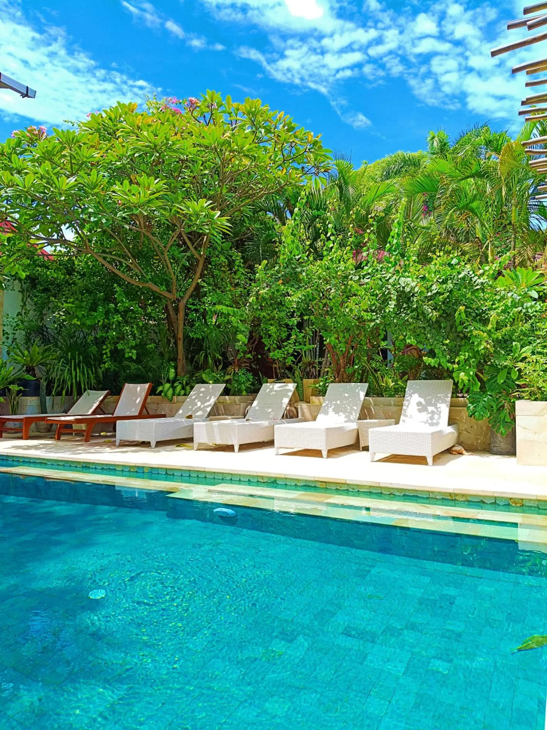 Swimming pool in Bale Sampan Boutique Bungalows